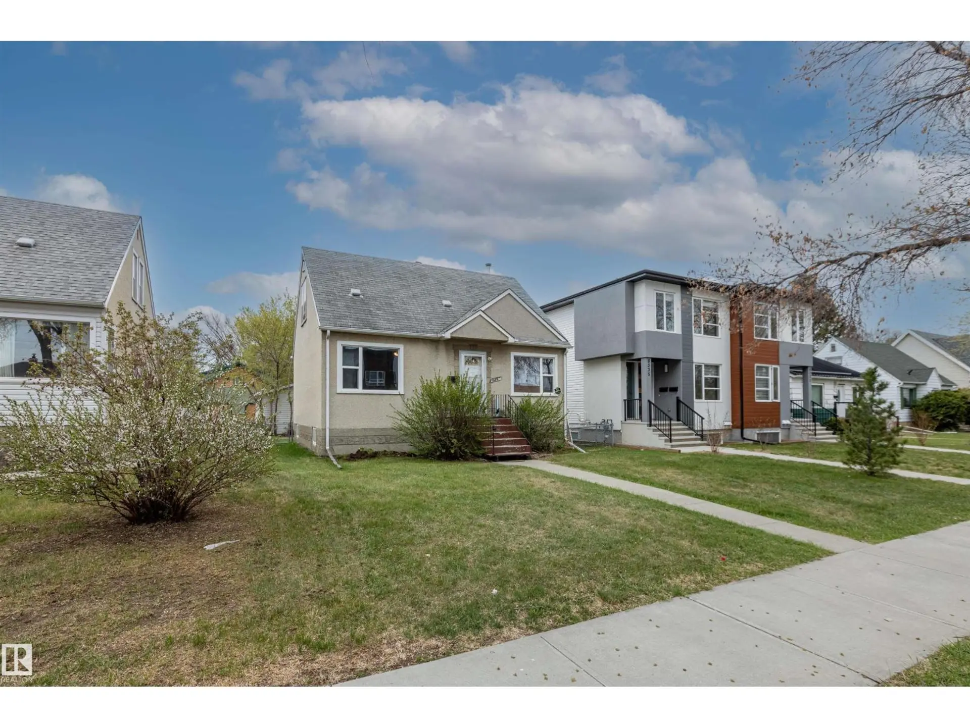 8331 81 AV NW - Image 16