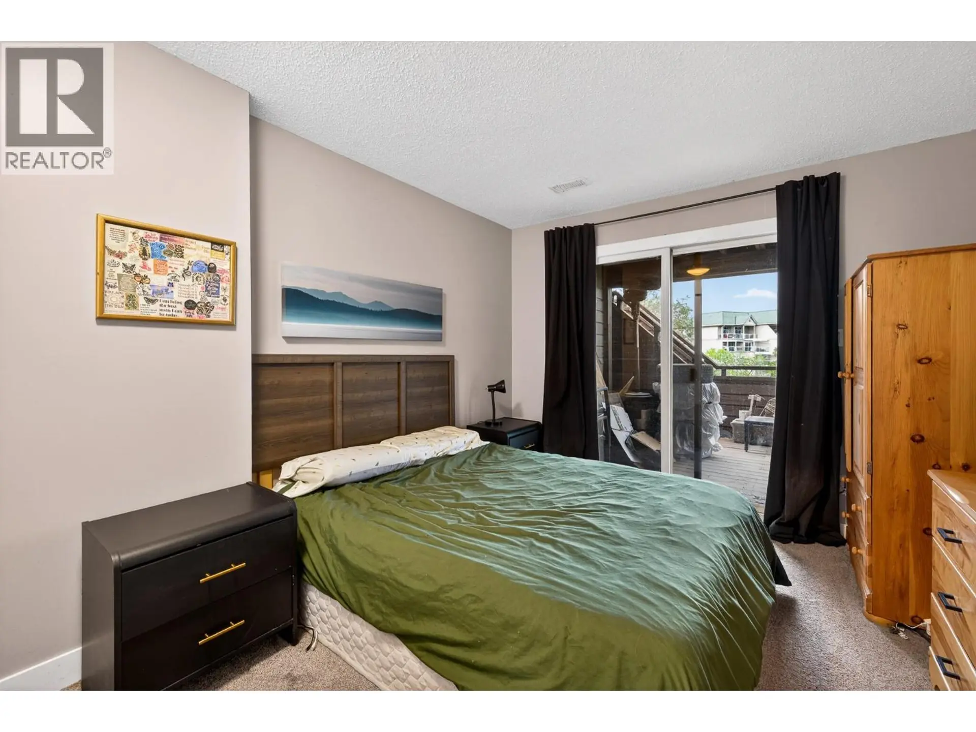 #9 250 Pemberton Terrace - Image 13