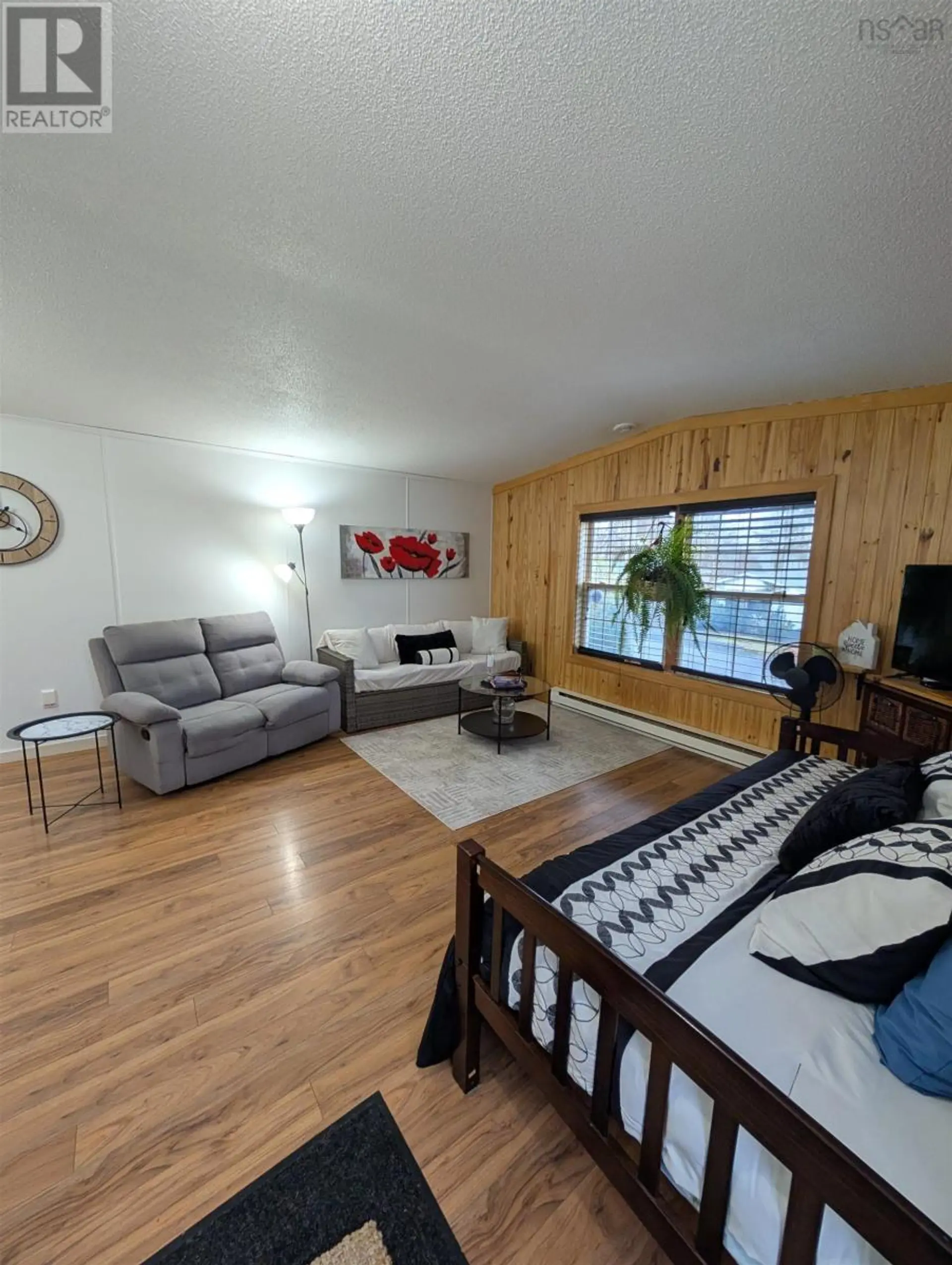 8 Summer Crescent - Image 5