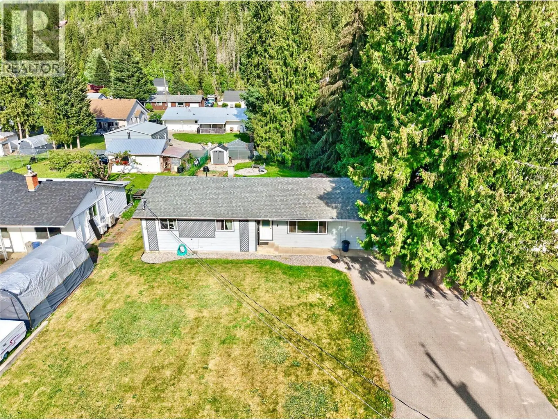 Property at 409 Oak Avenue, Sicamous, BC
