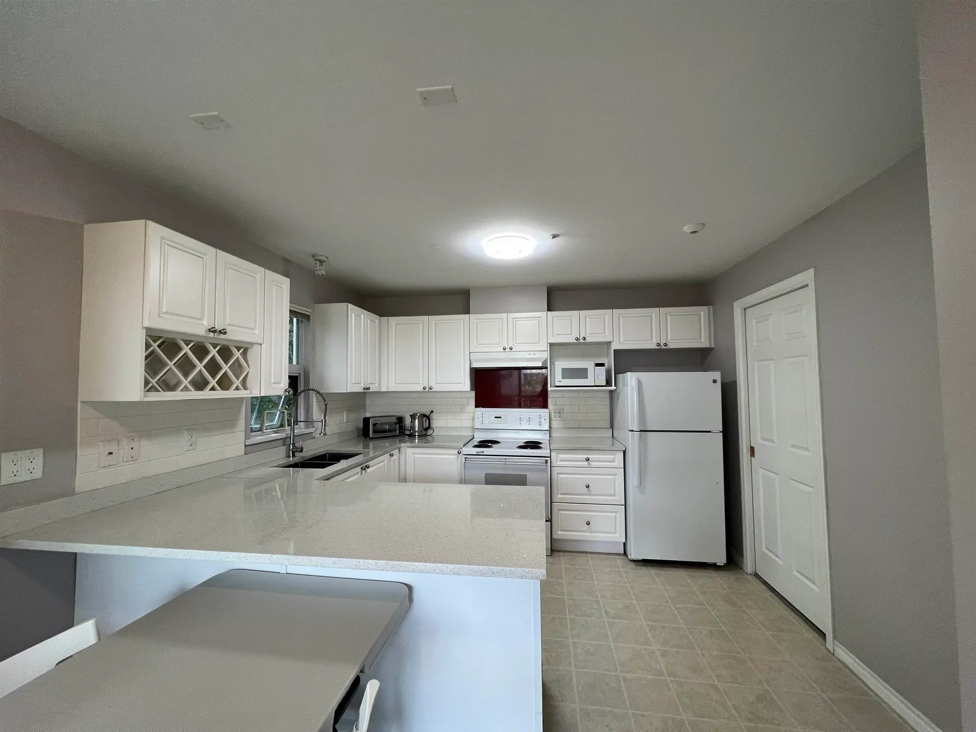 #330 2980 Princess Crescent - Image 6
