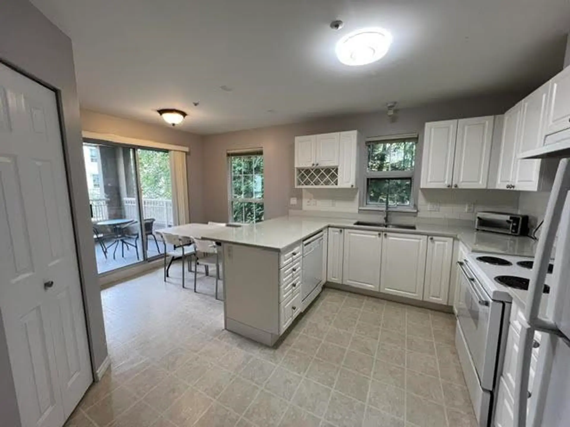 #330 2980 Princess Crescent - Image 5