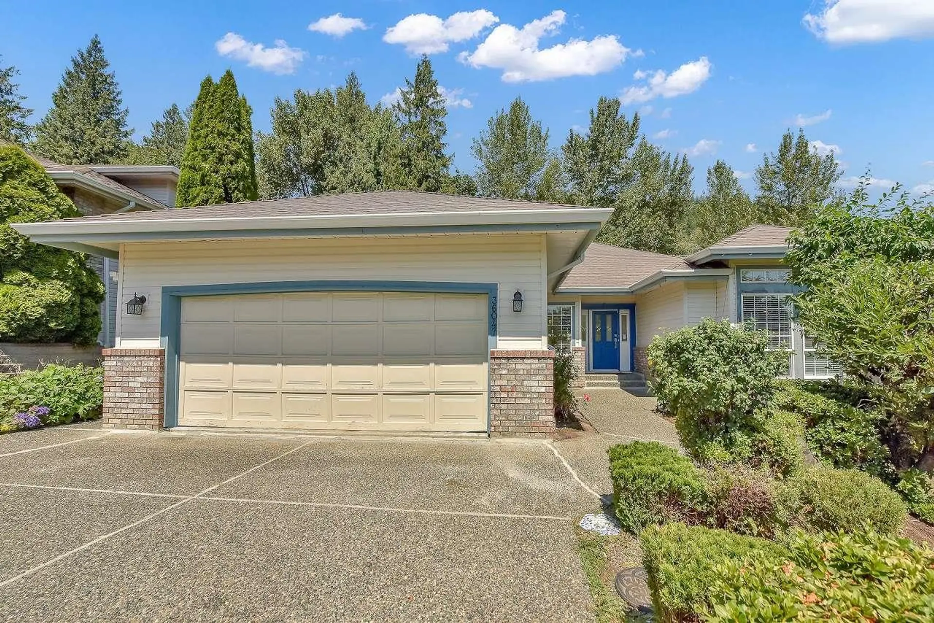 Property at 36047 Empress Drive, Abbotsford, BC