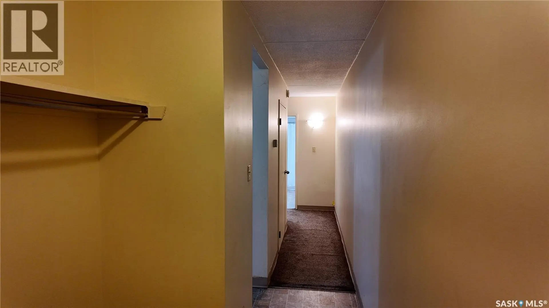 #12 51 Centennial STREET - Image 2