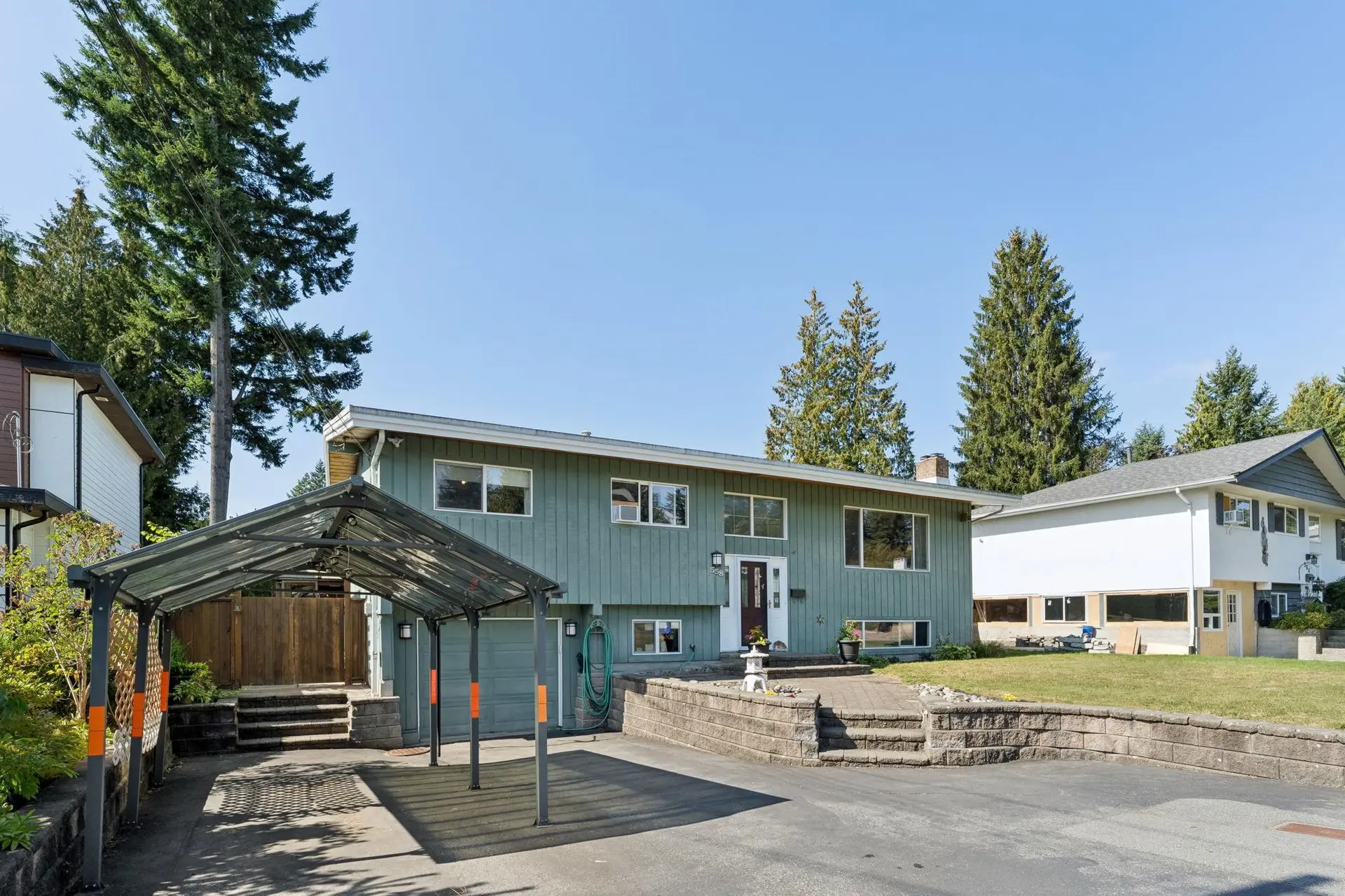 Property at 558 Draycott Street, Coquitlam, BC