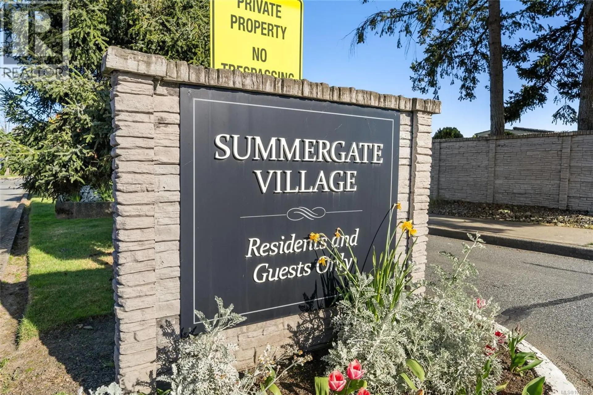 2129 Summergate Blvd - Image 20