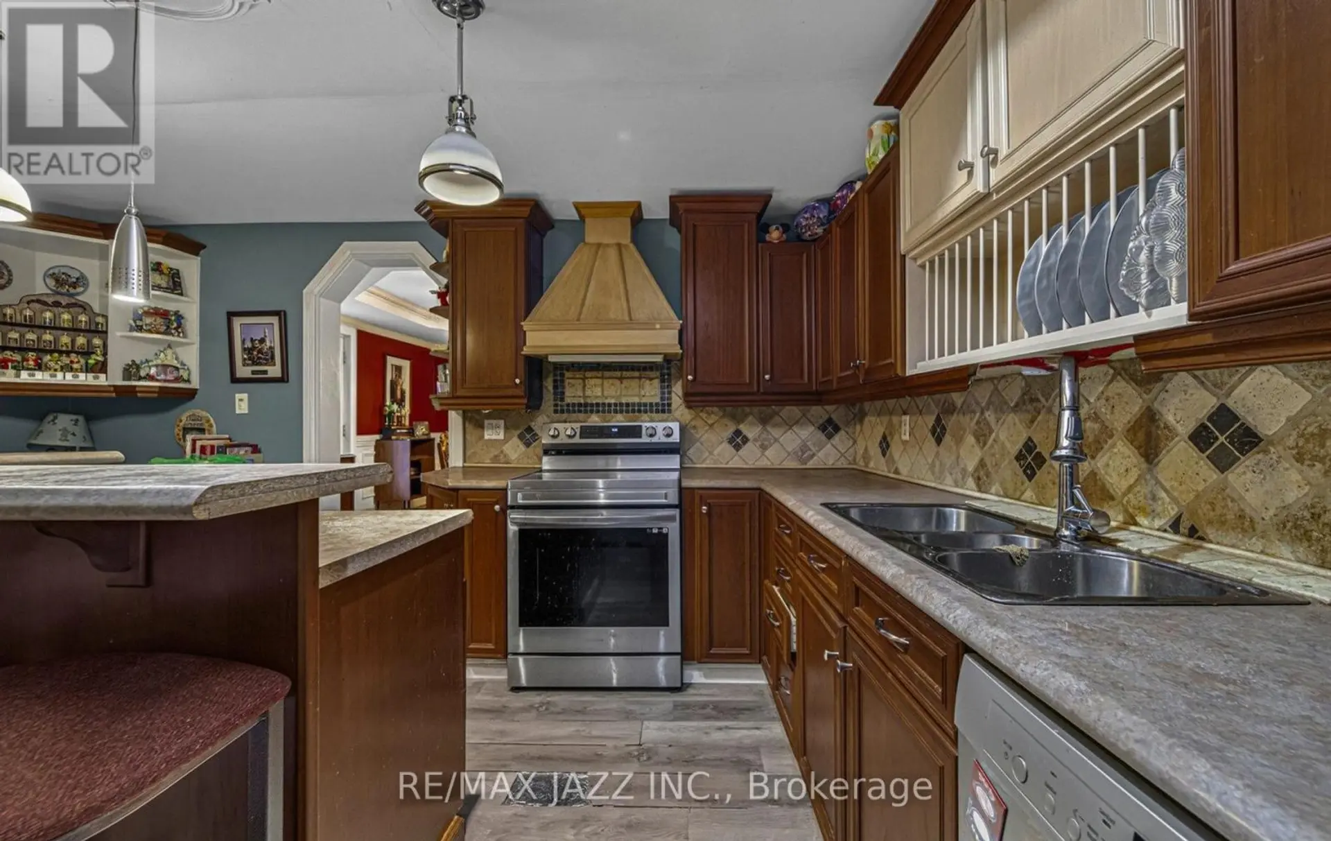 112 HOPE STREET N - Image 10