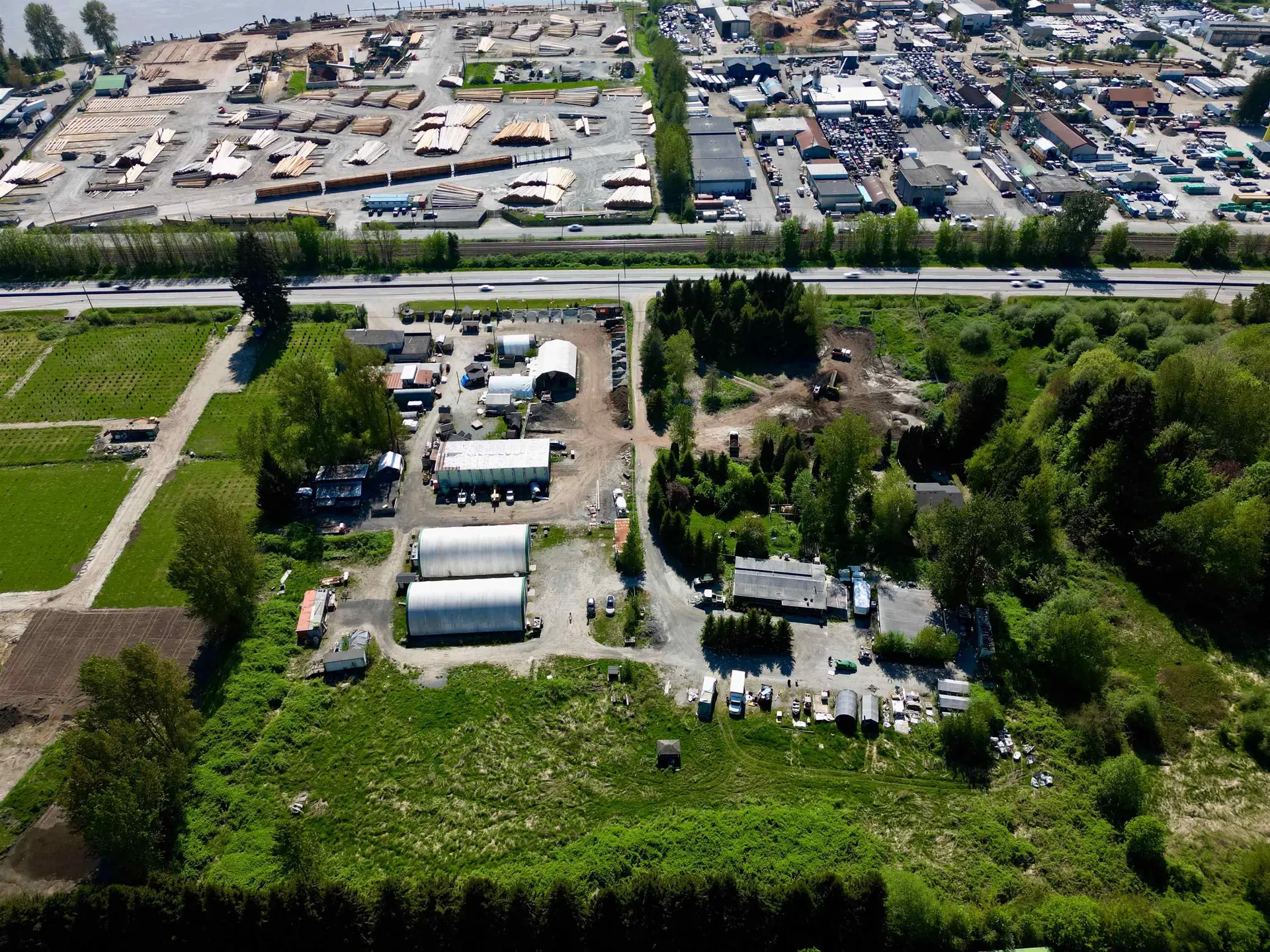 23549 Lougheed Highway - Image 4