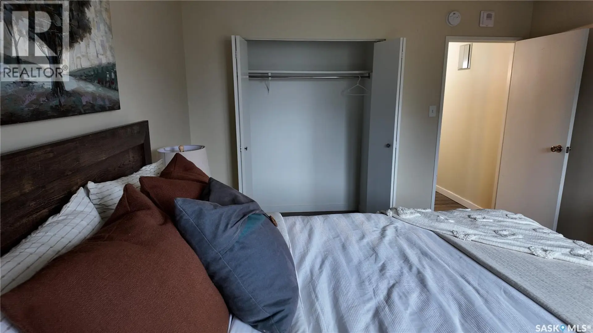 #34 31 Centennial STREET - Image 3