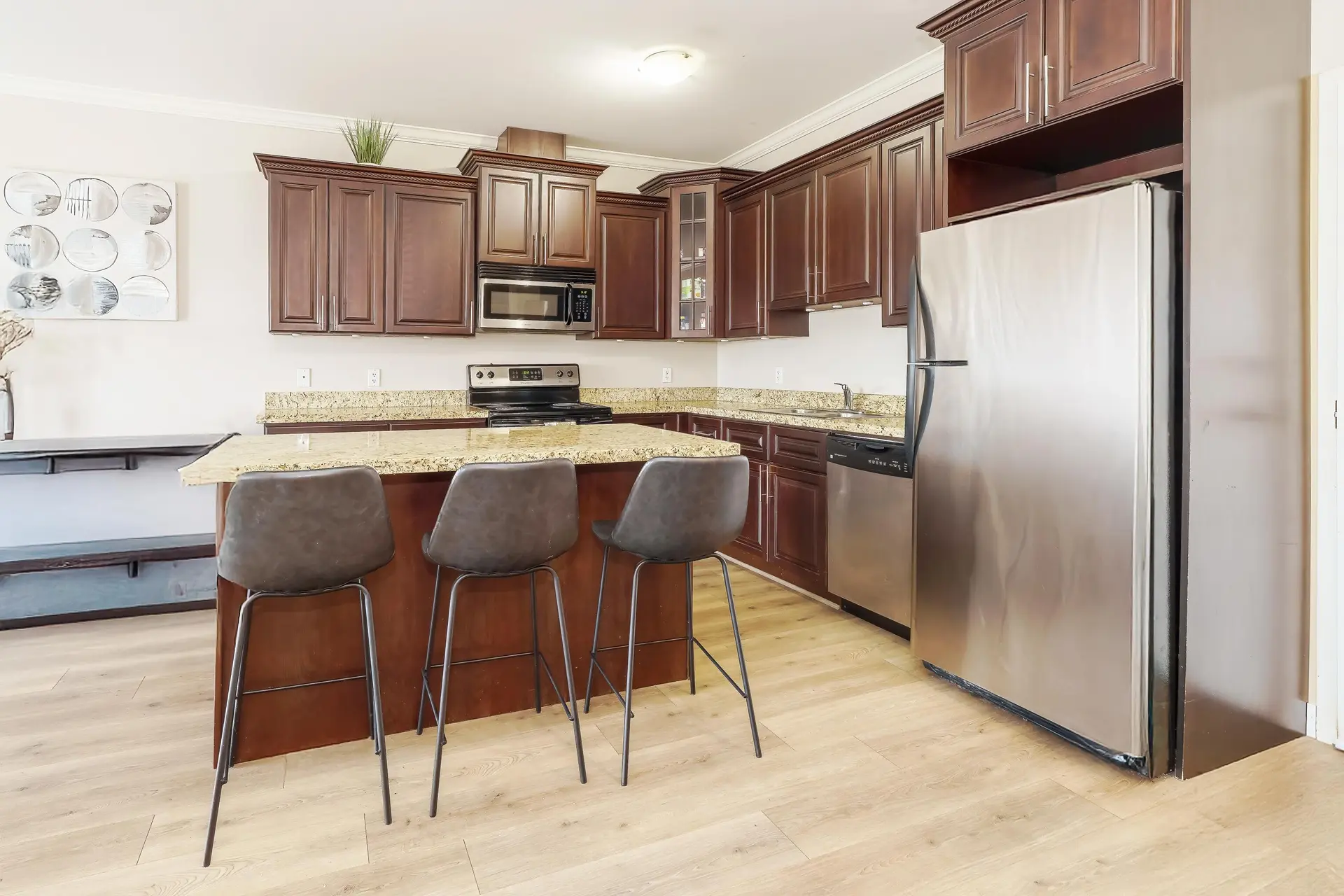 Property at #401 22363 Selkirk Avenue, Maple Ridge, BC