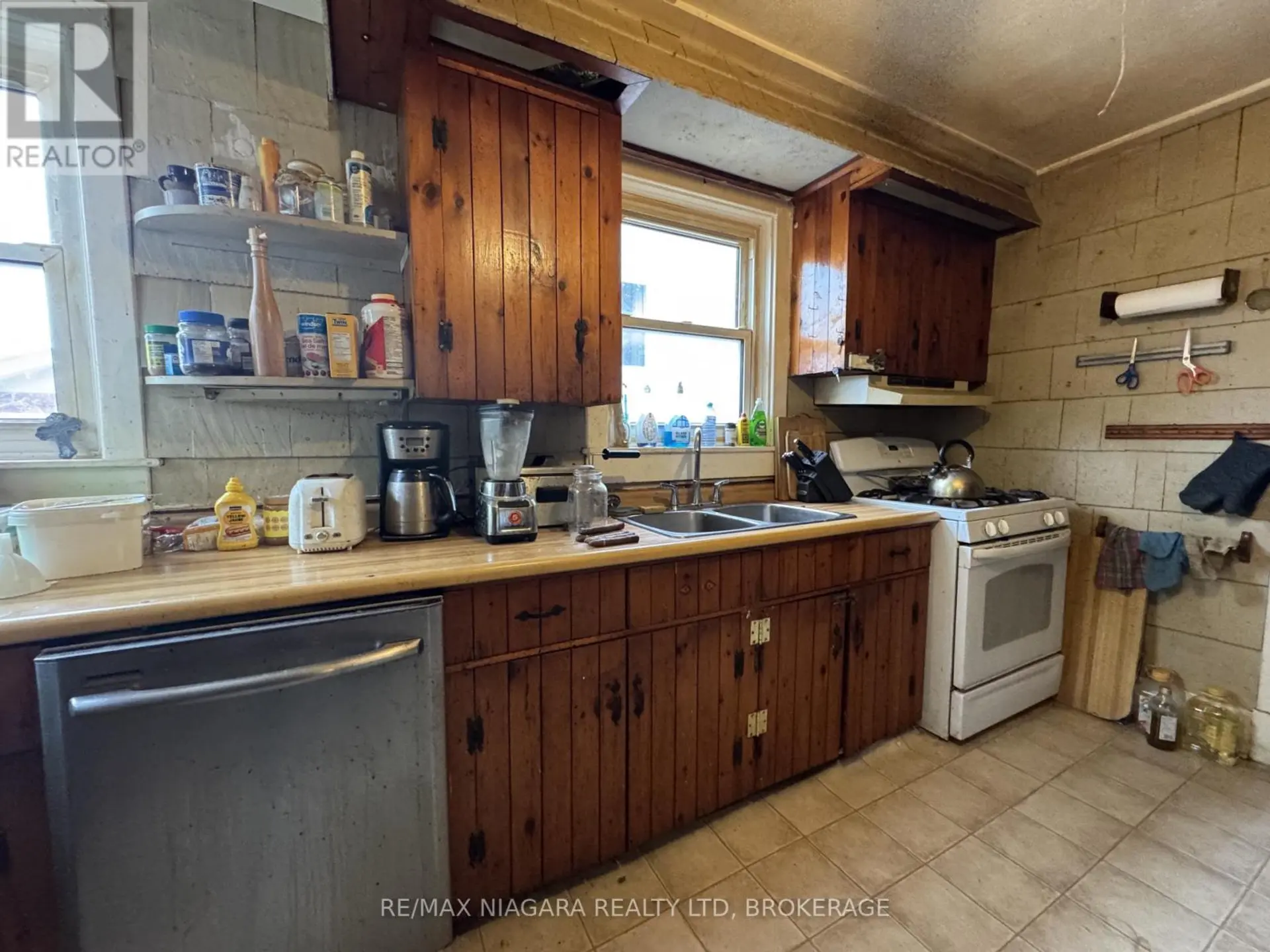 101 DELHI STREET - Image 5