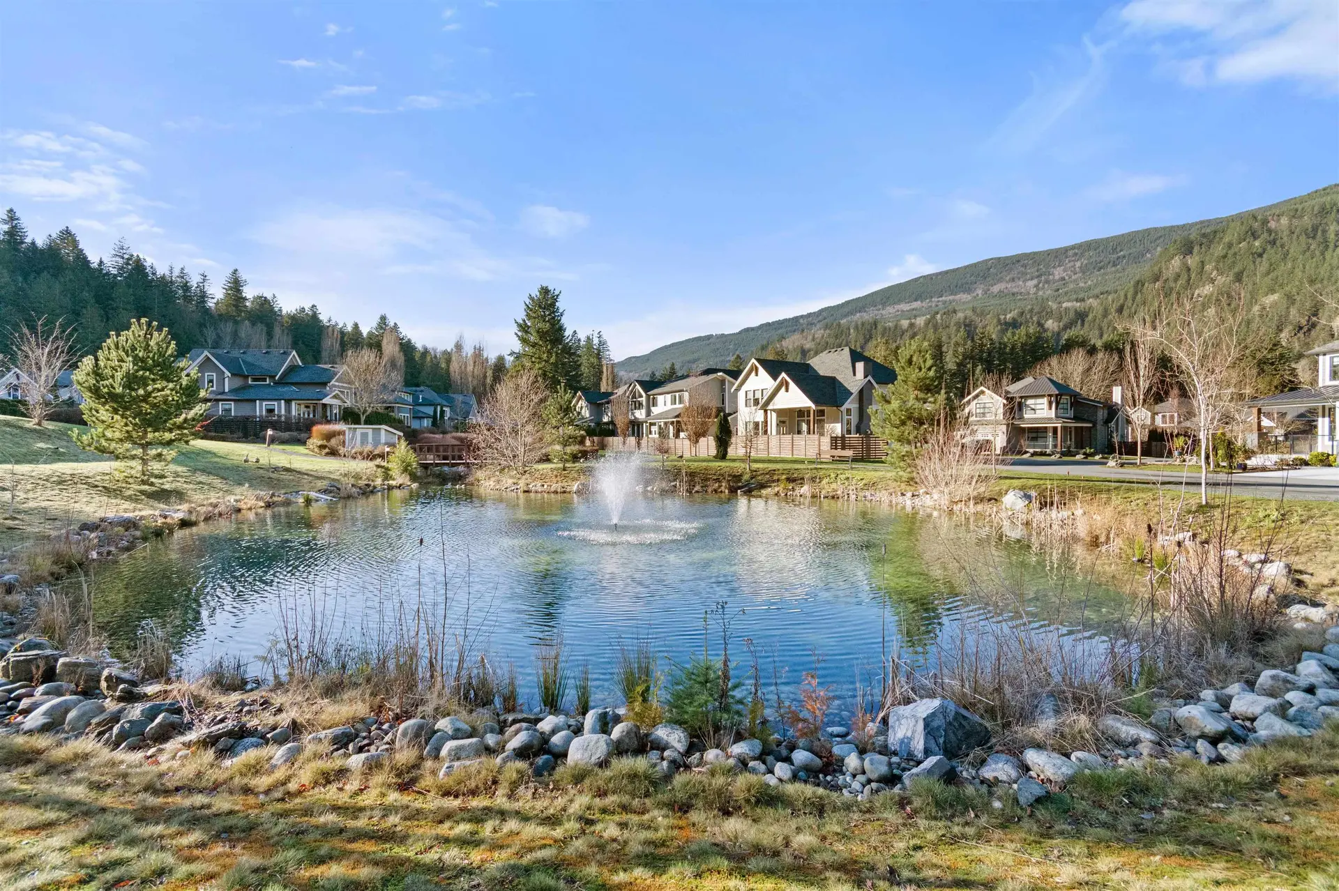 #12 1885 Columbia Valley Road - Image 16