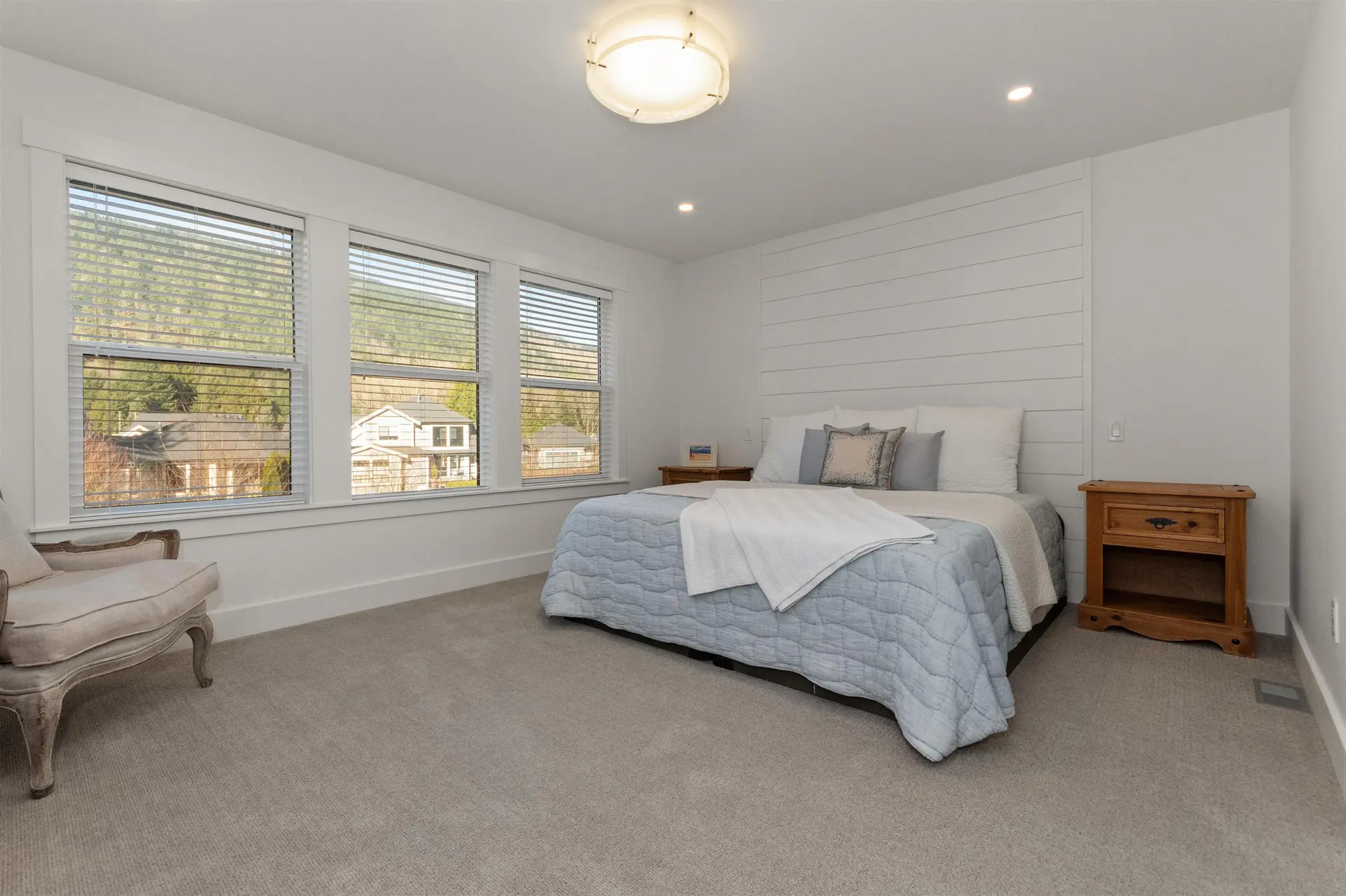 #12 1885 Columbia Valley Road - Image 11
