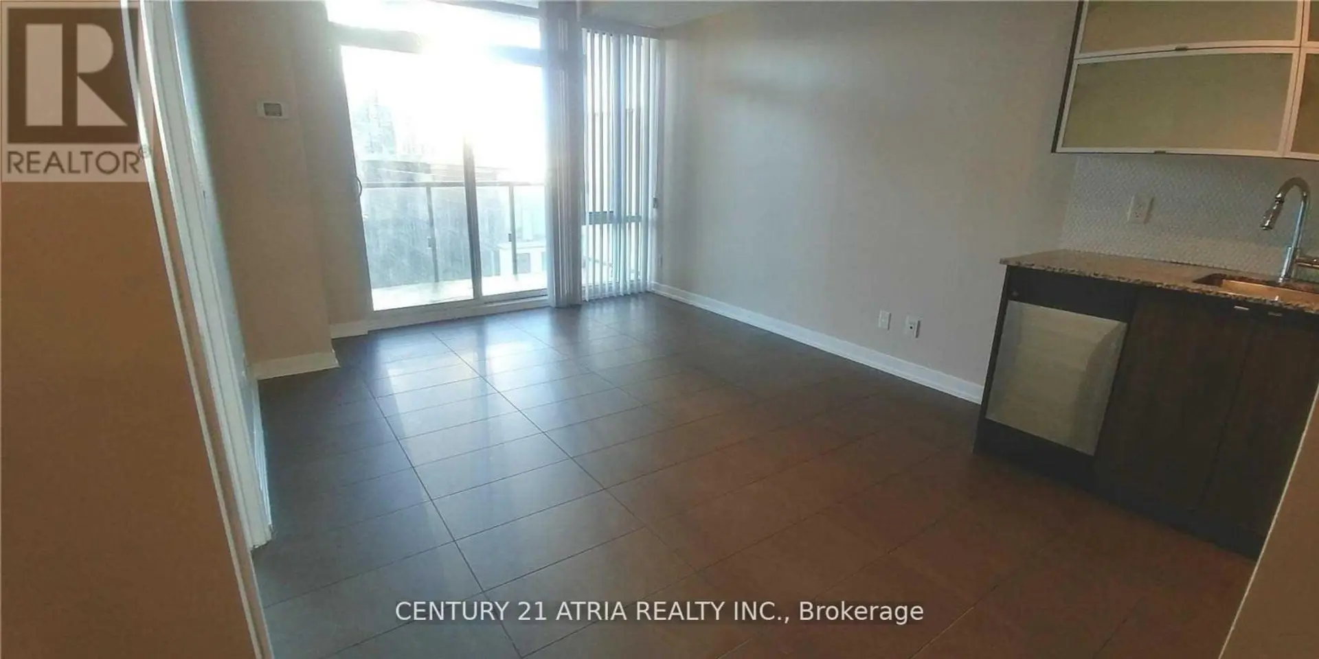#806 170 FORT YORK BOULEVARD - Image 9