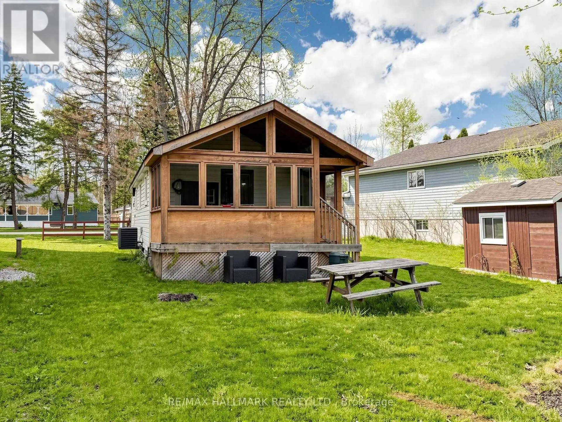 1053 ELM ROAD - Image 11