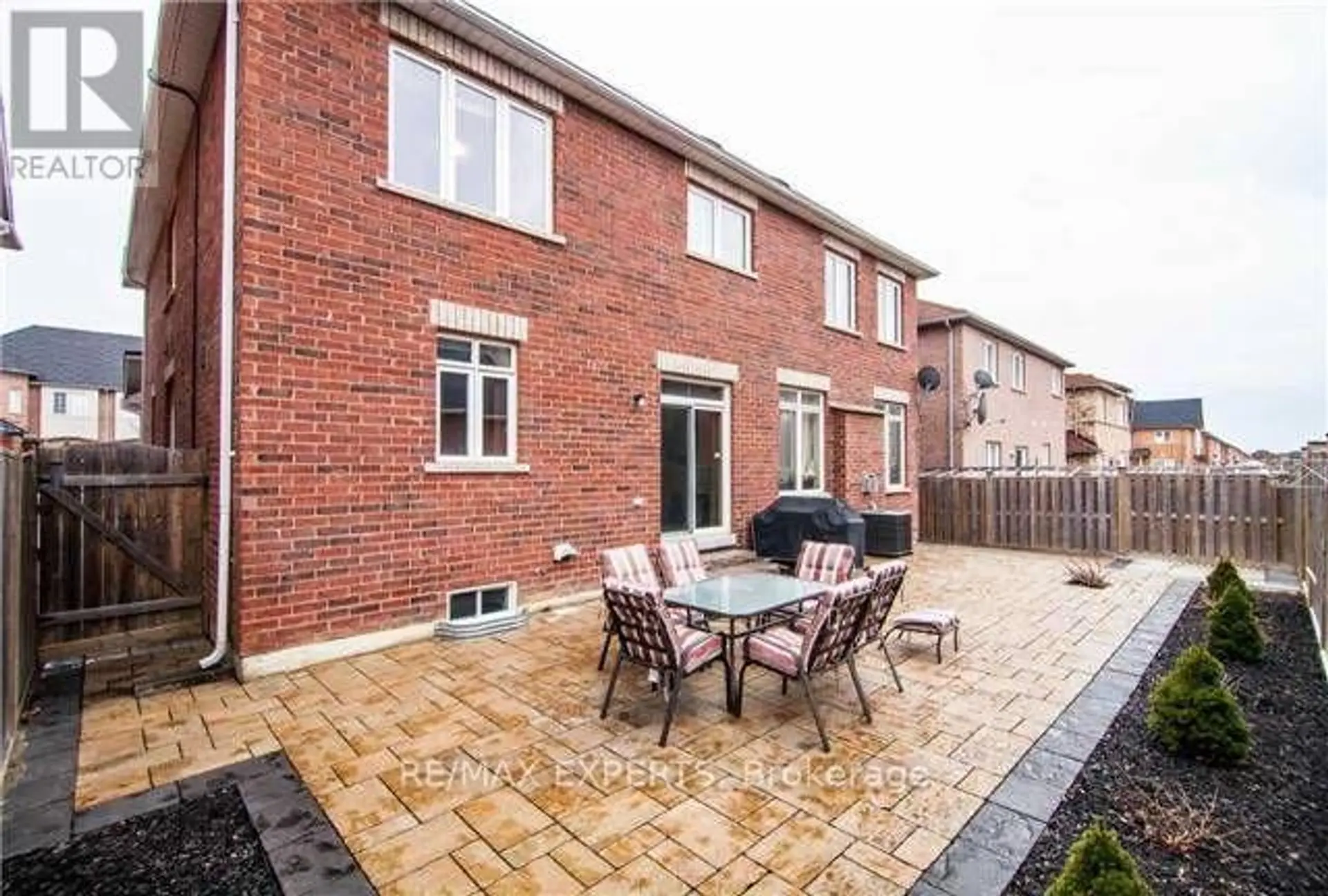 12 TERME AVENUE - Image 17
