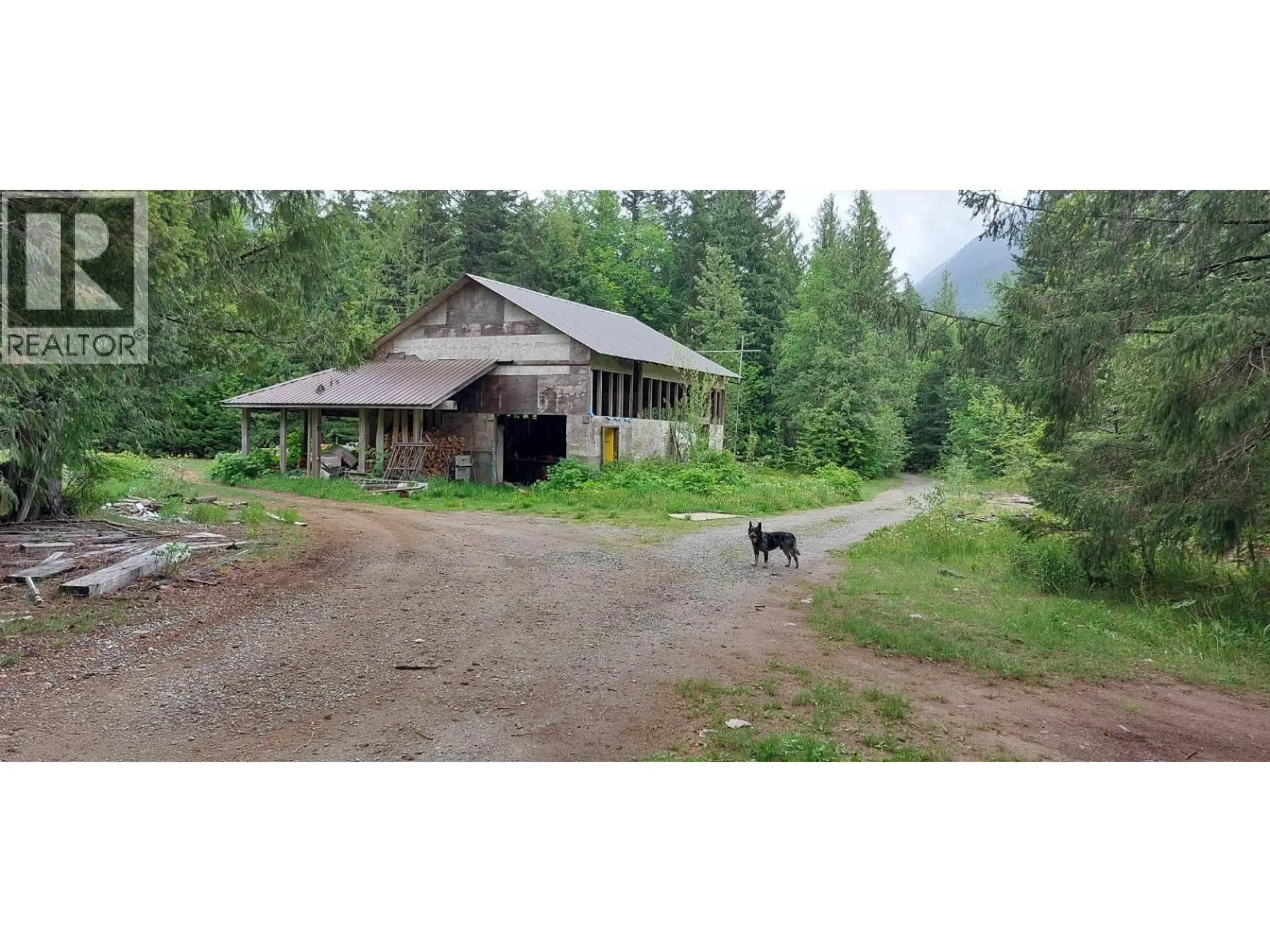 2848 JOURDENAIS ROAD - Image 10