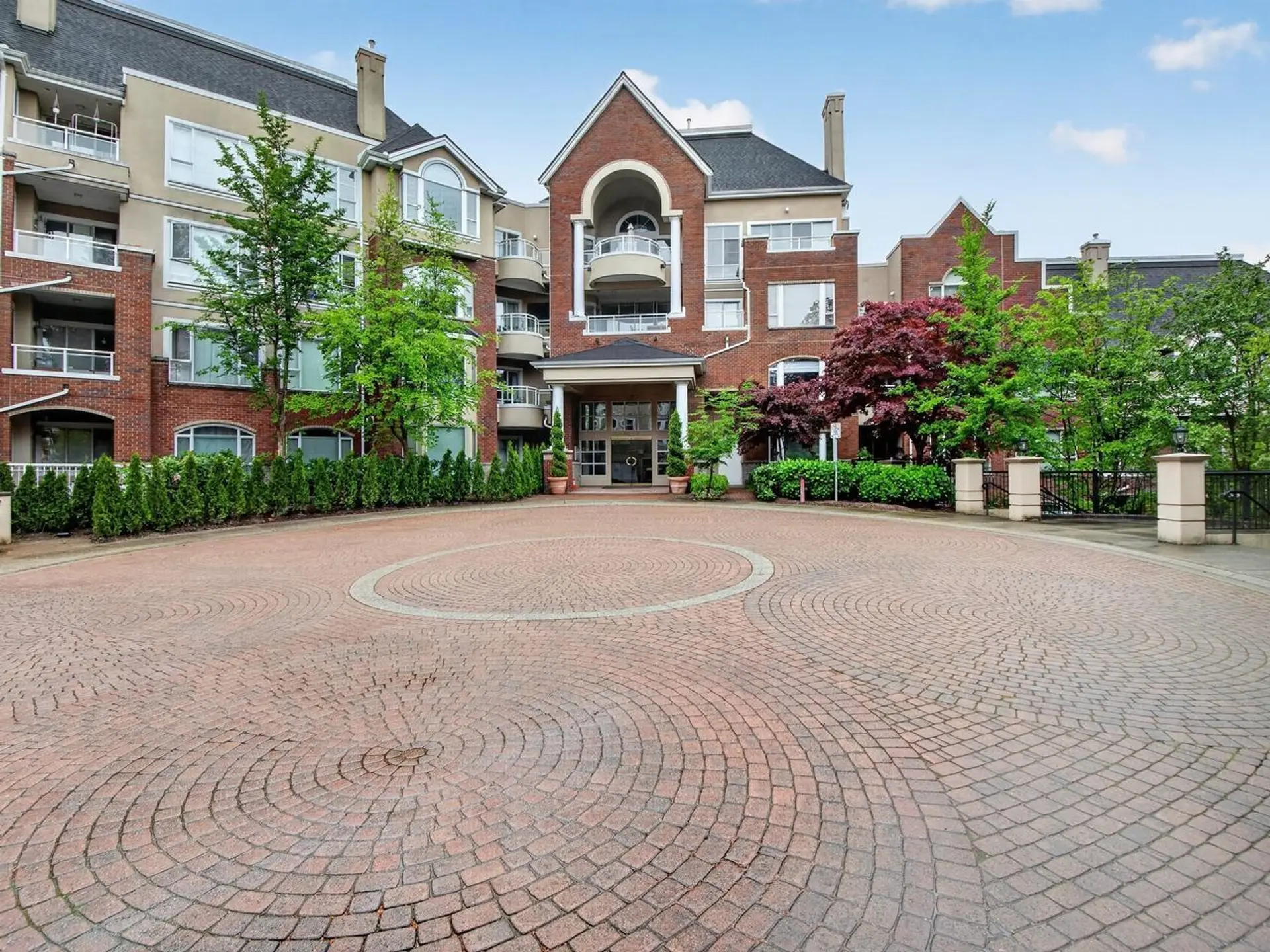 Property at #513 5262 Oakmount Crescent, Burnaby, BC