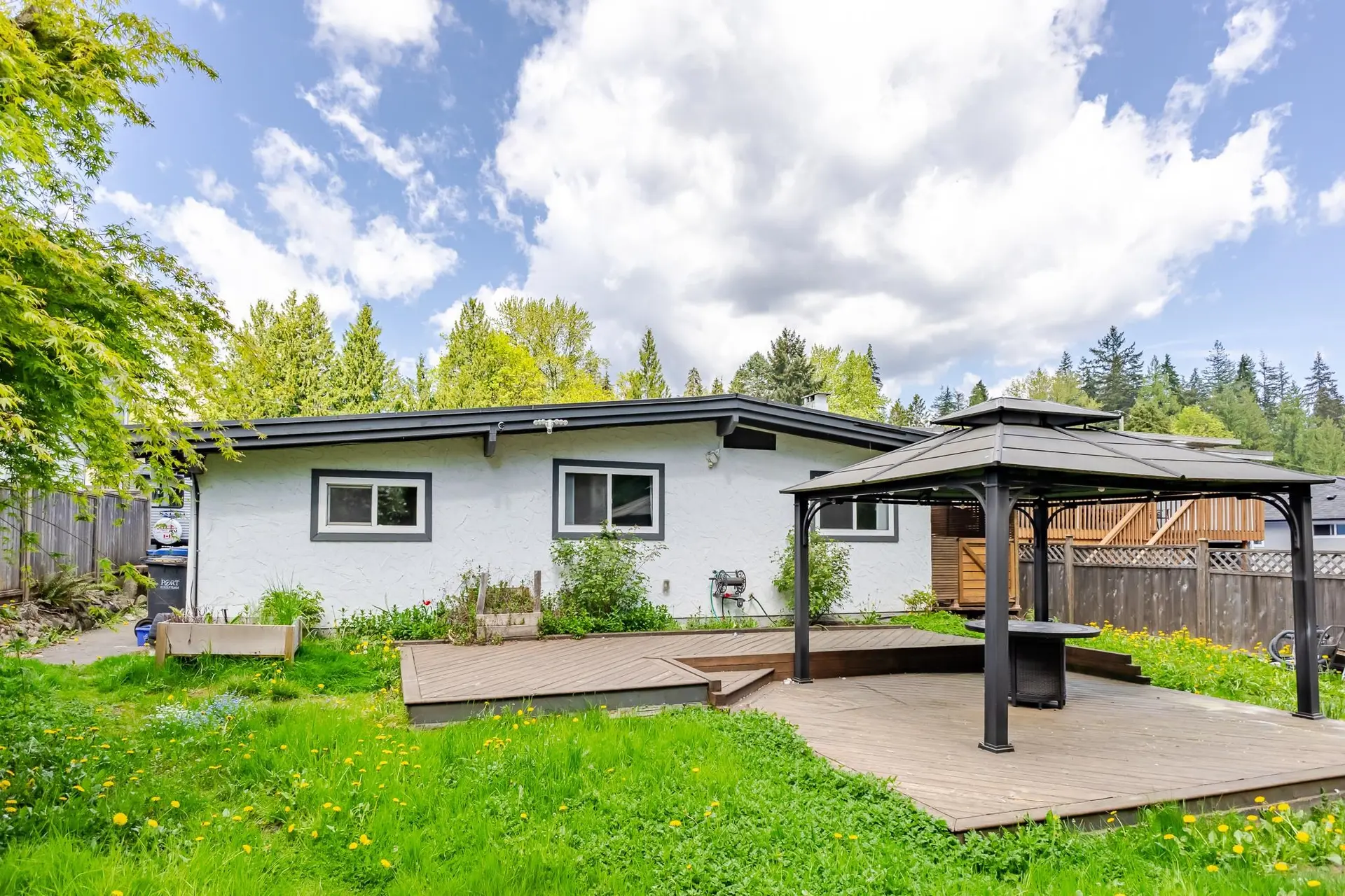 1818 Chalmers Avenue - Image 15