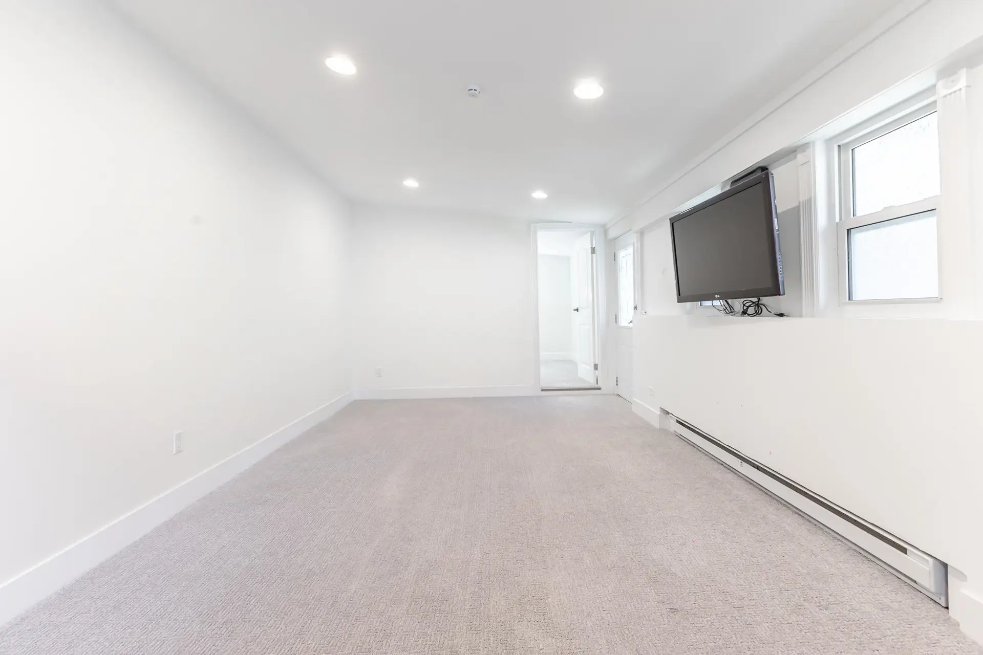 1818 Chalmers Avenue - Image 6