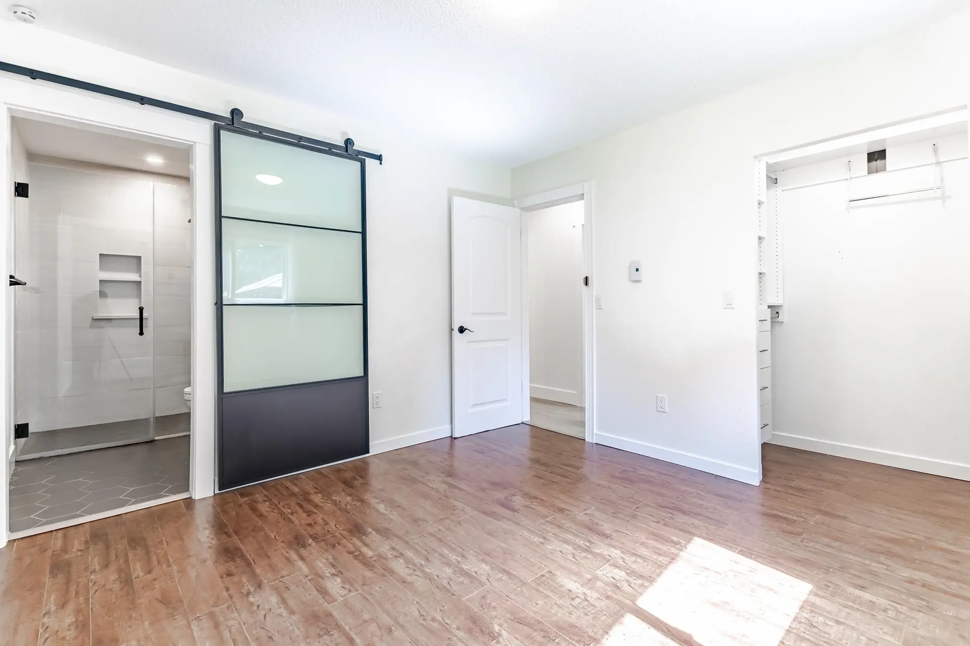 1818 Chalmers Avenue - Image 4