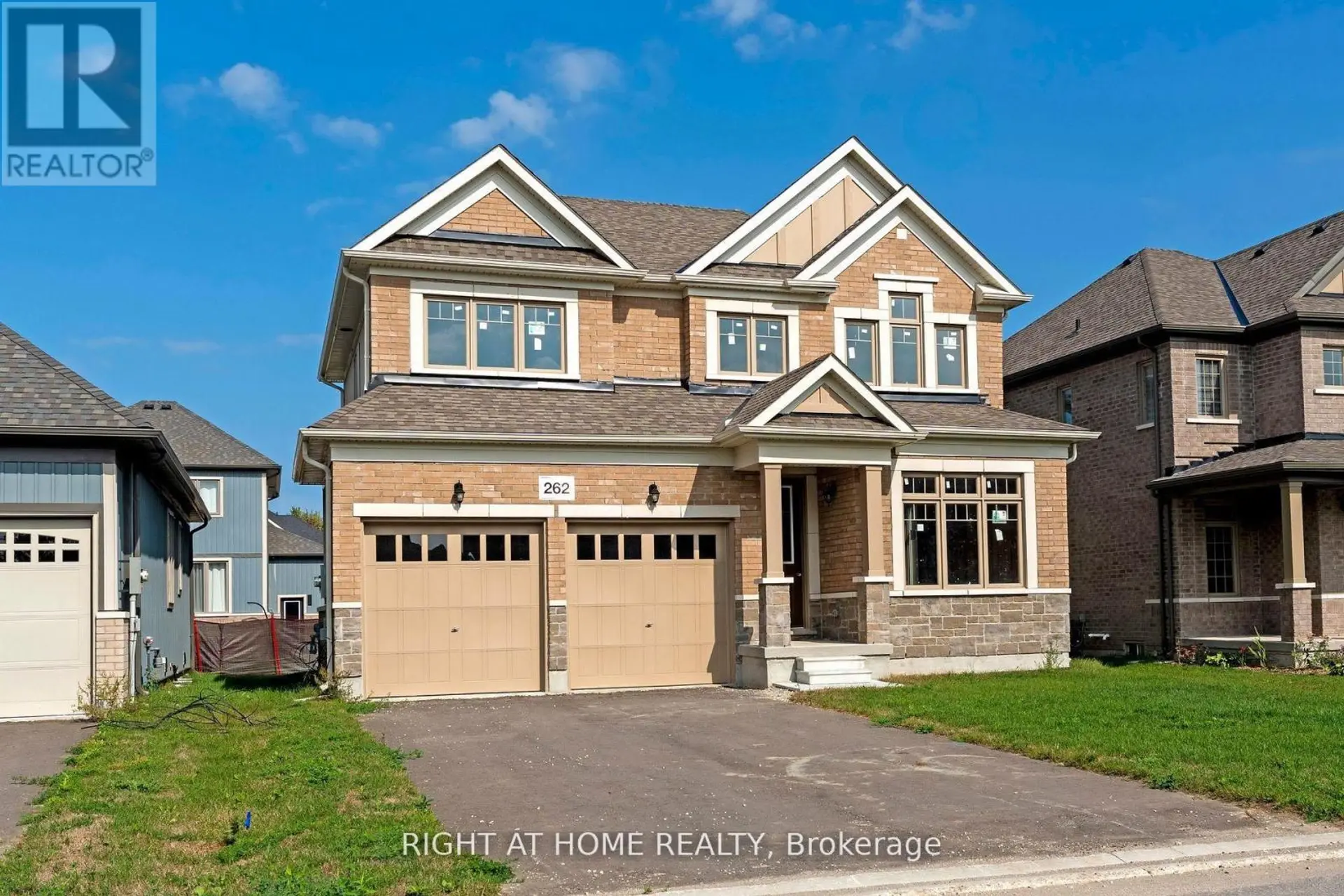 262 DUNCAN STREET - Image 2