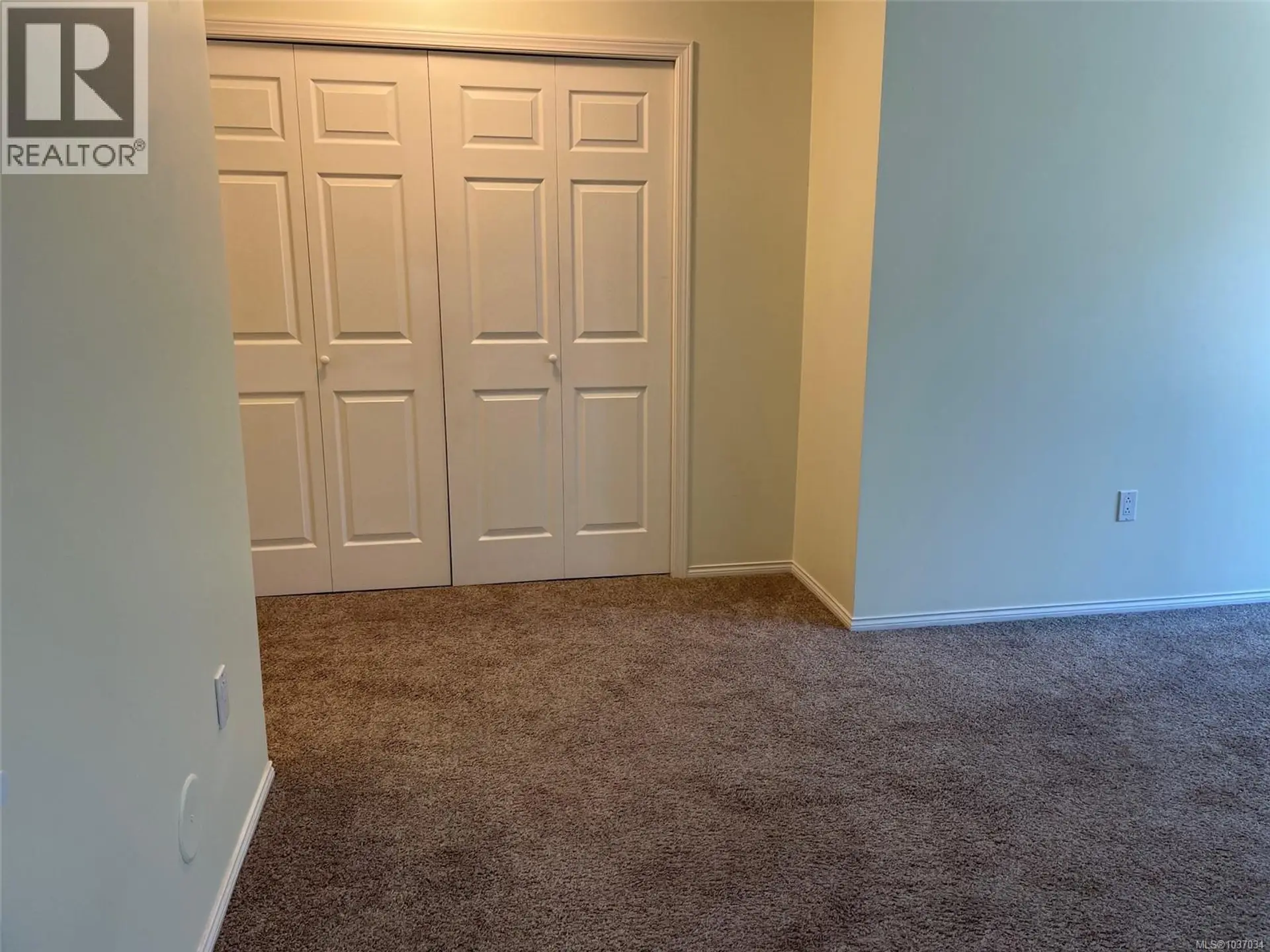 #206 1070 Southgate St - Image 7