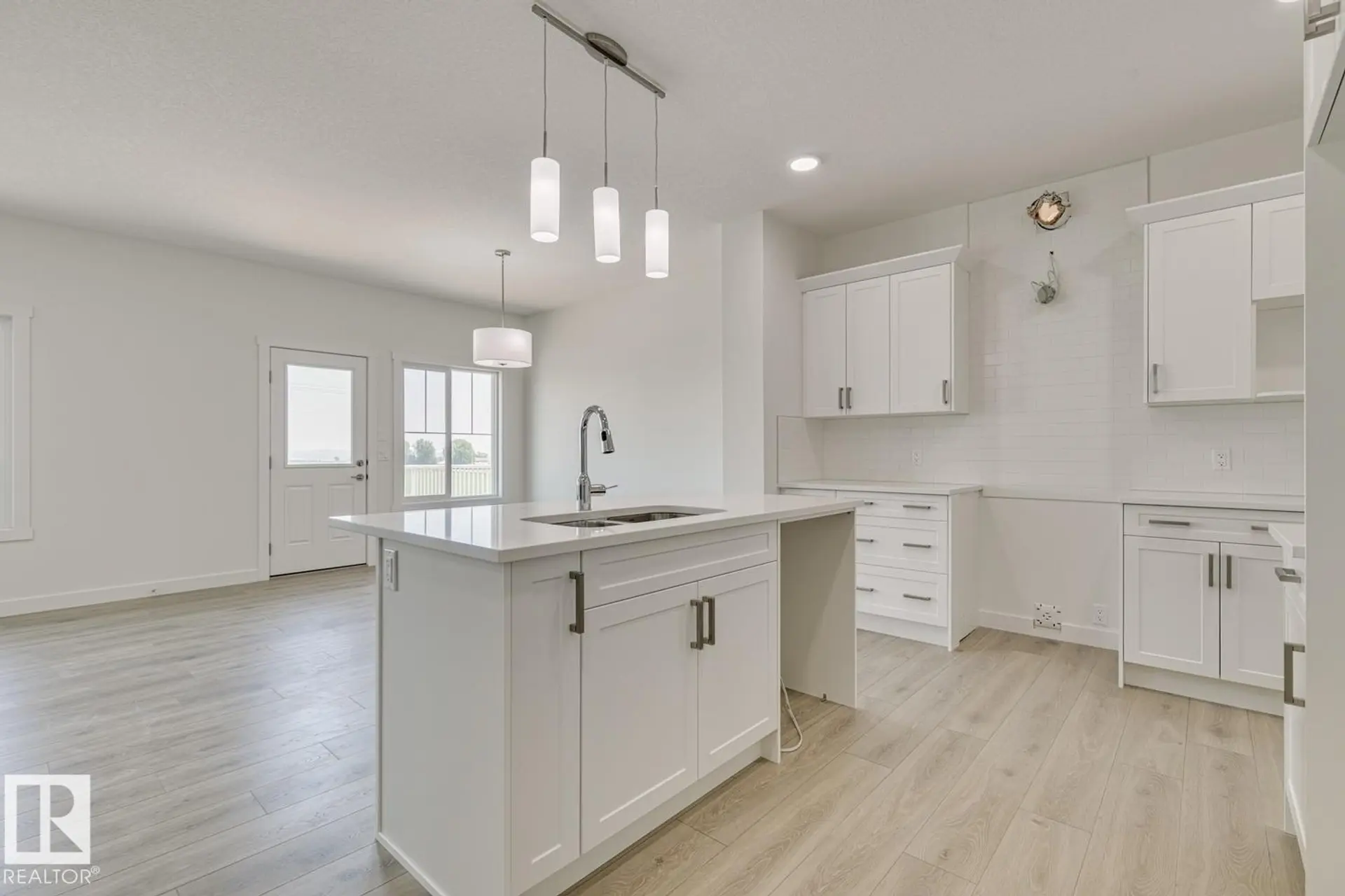 5025 Cawsey LI SW - Image 6