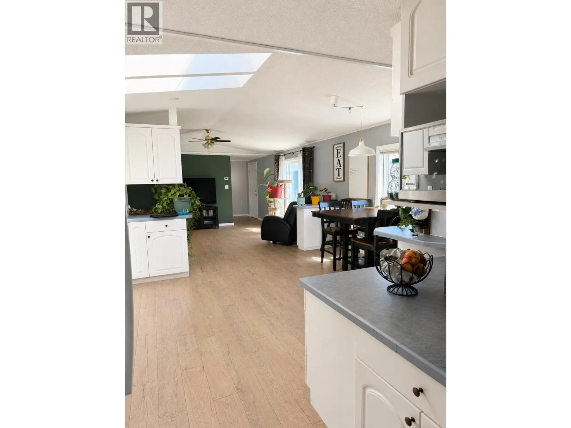 10416 99 STREET - Image 2