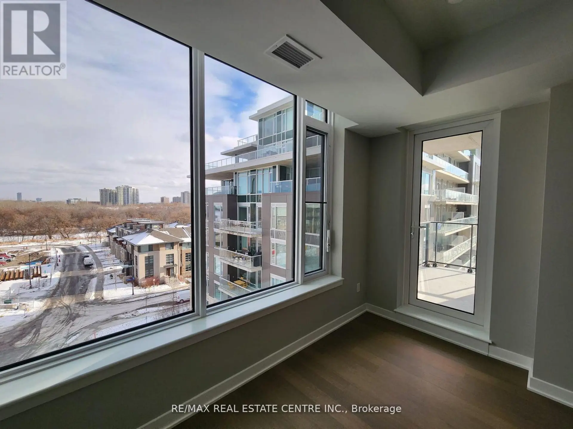 #608 360 DESCHATELETS AVENUE - Image 14