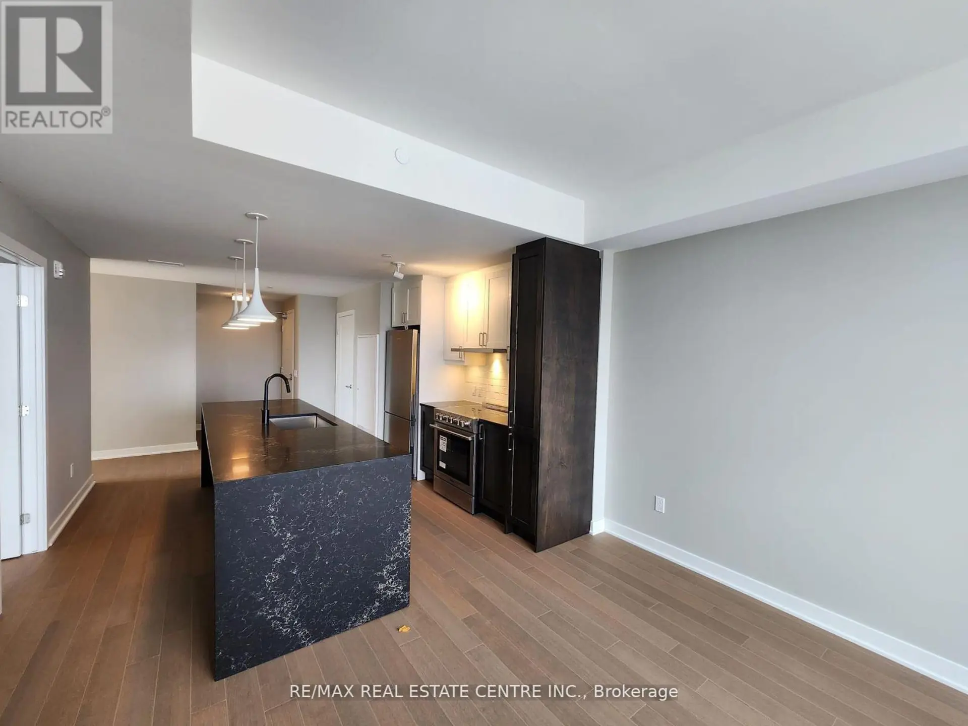 #608 360 DESCHATELETS AVENUE - Image 2