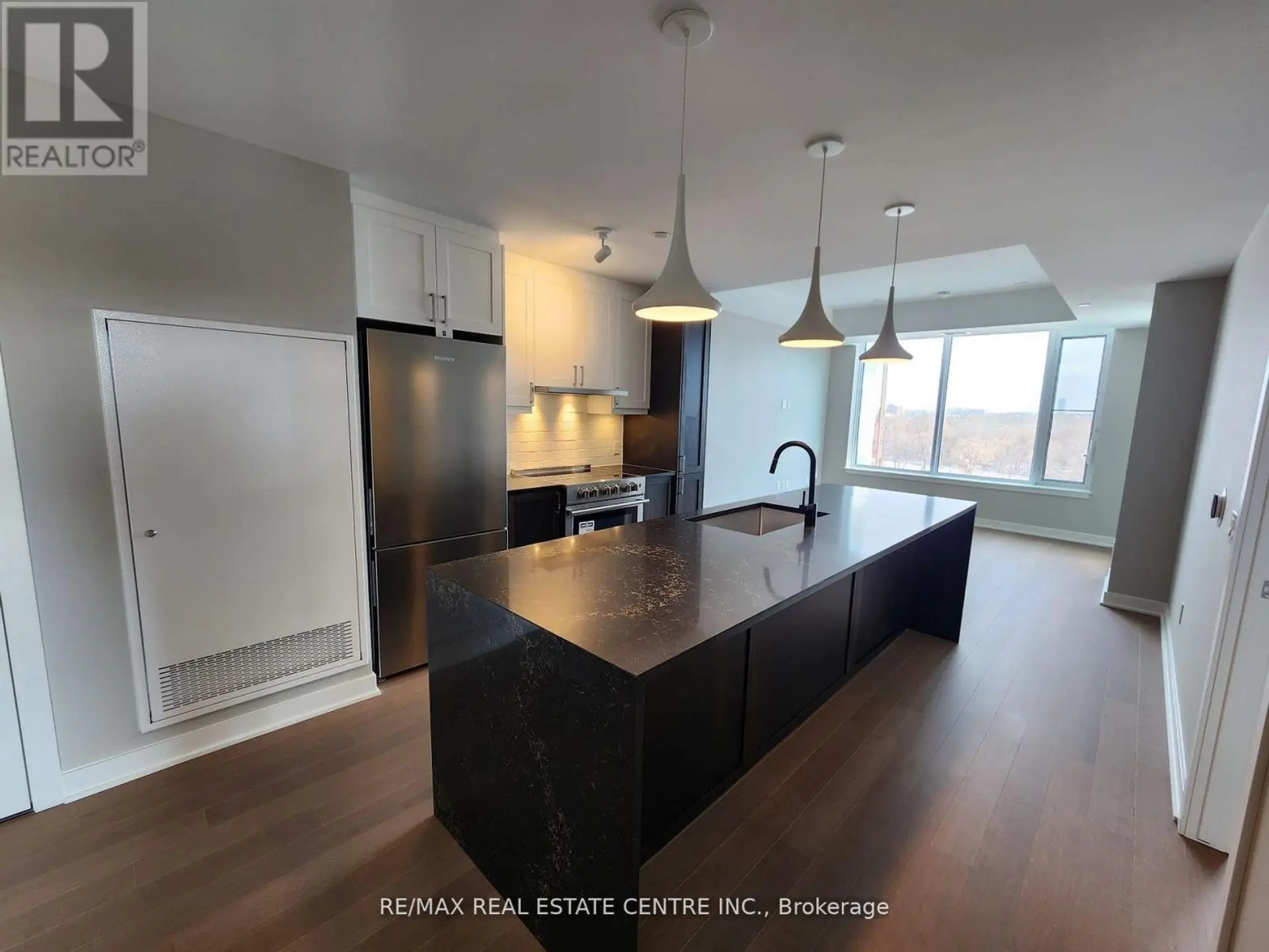 #608 360 DESCHATELETS AVENUE - Image 4