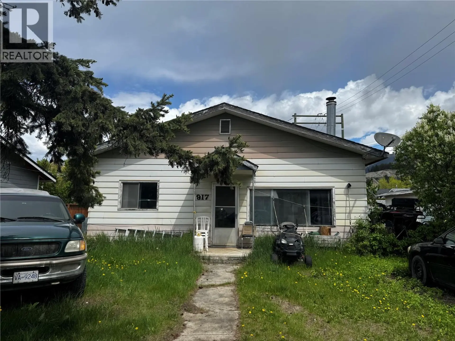 Property at 917 12th Street S, Golden, BC