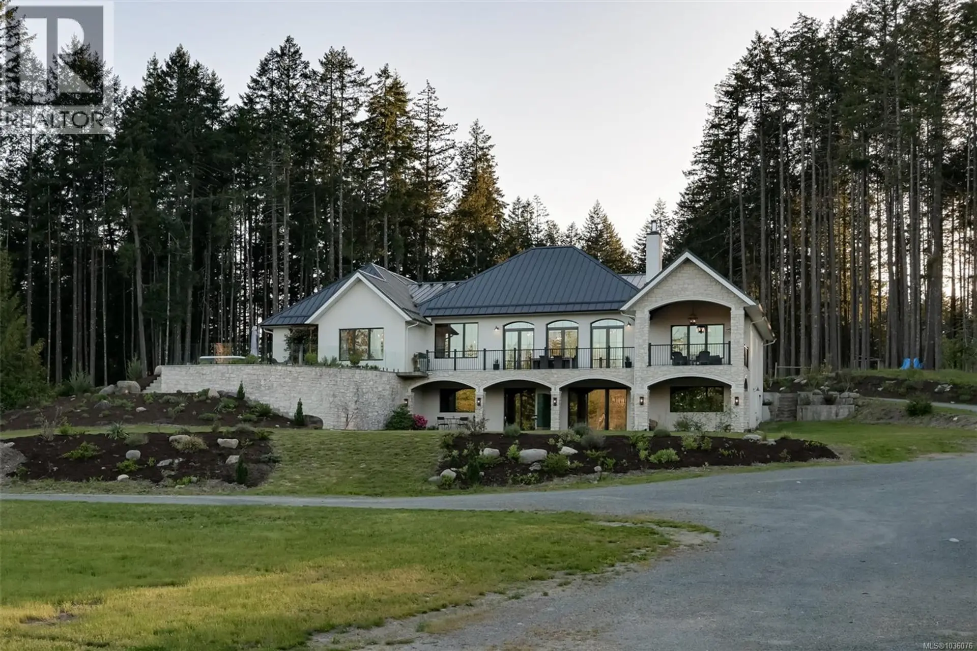 Property at 4939 Waters Rd, Duncan, BC