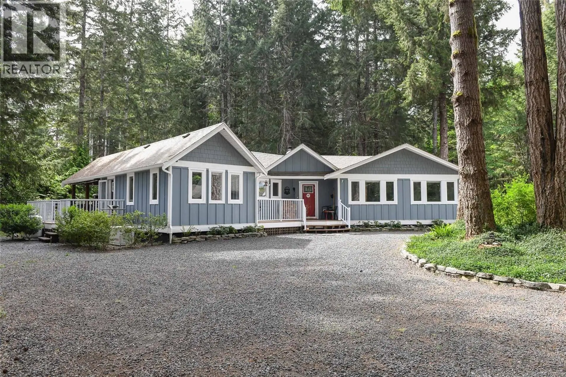 Property at 325 Bates Dr, Fanny Bay, BC