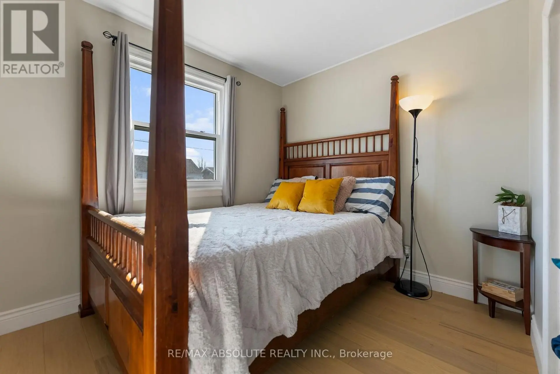 61 THIRD AVENUE - Image 10