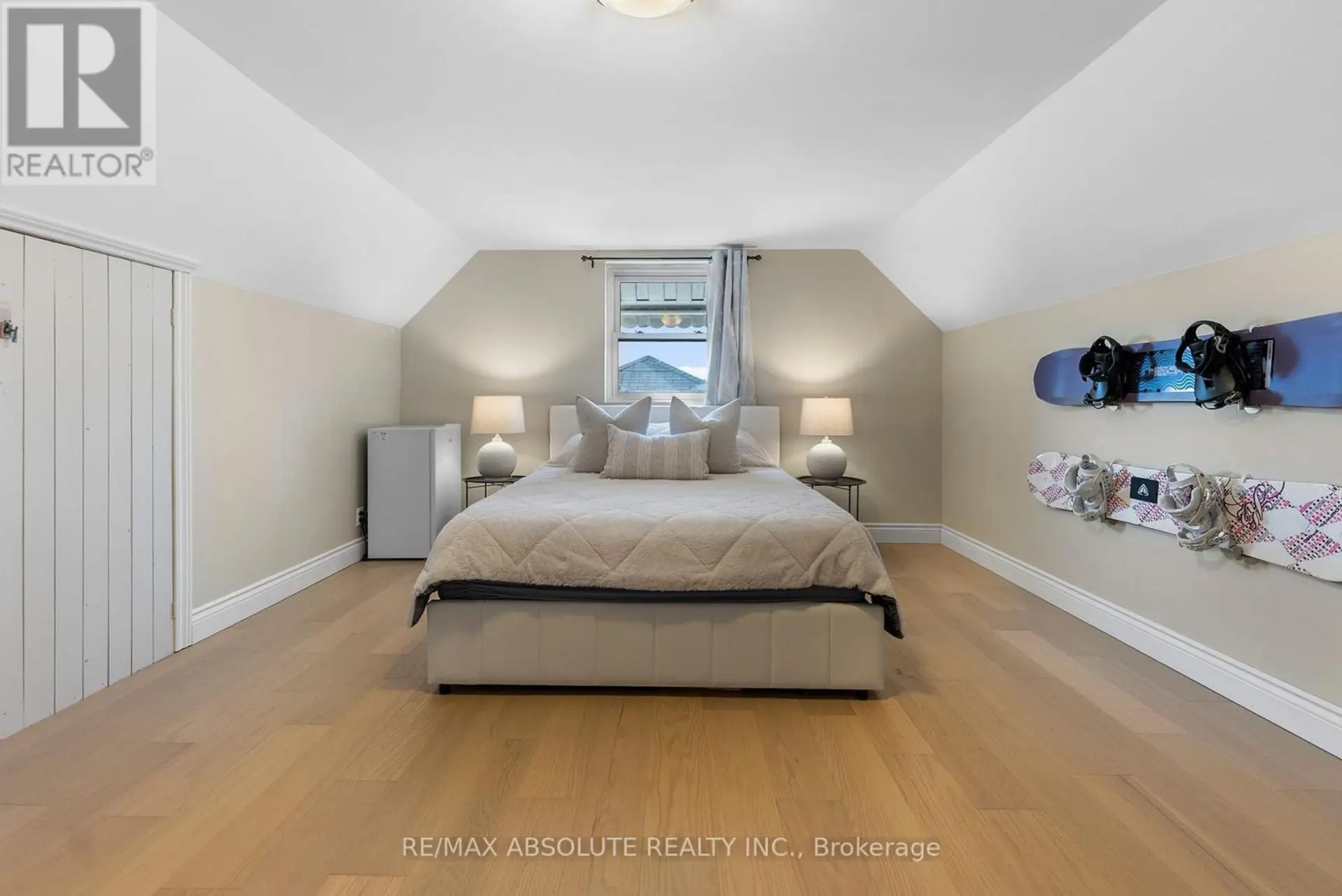 61 THIRD AVENUE - Image 14