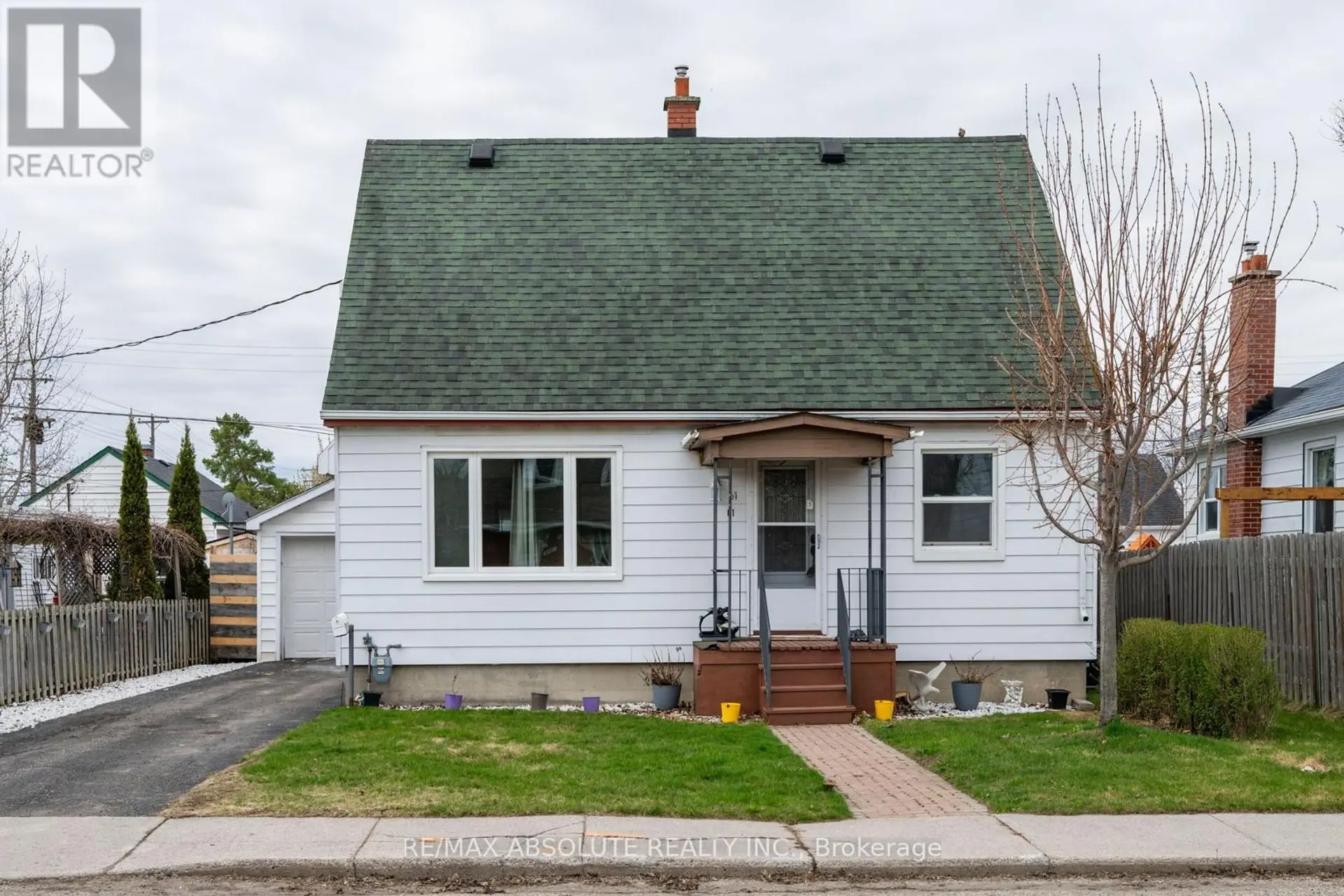61 THIRD AVENUE - Image 2