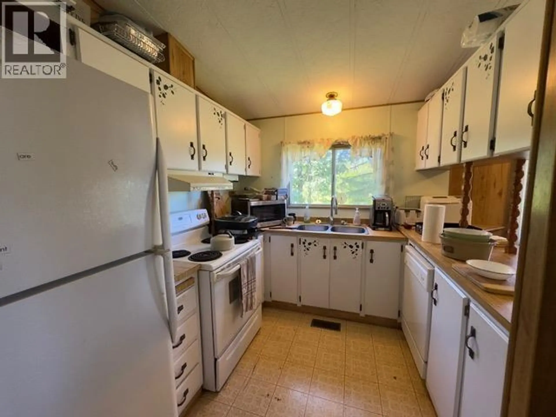 3918 PUNTZI LAKE ROAD - Image 13