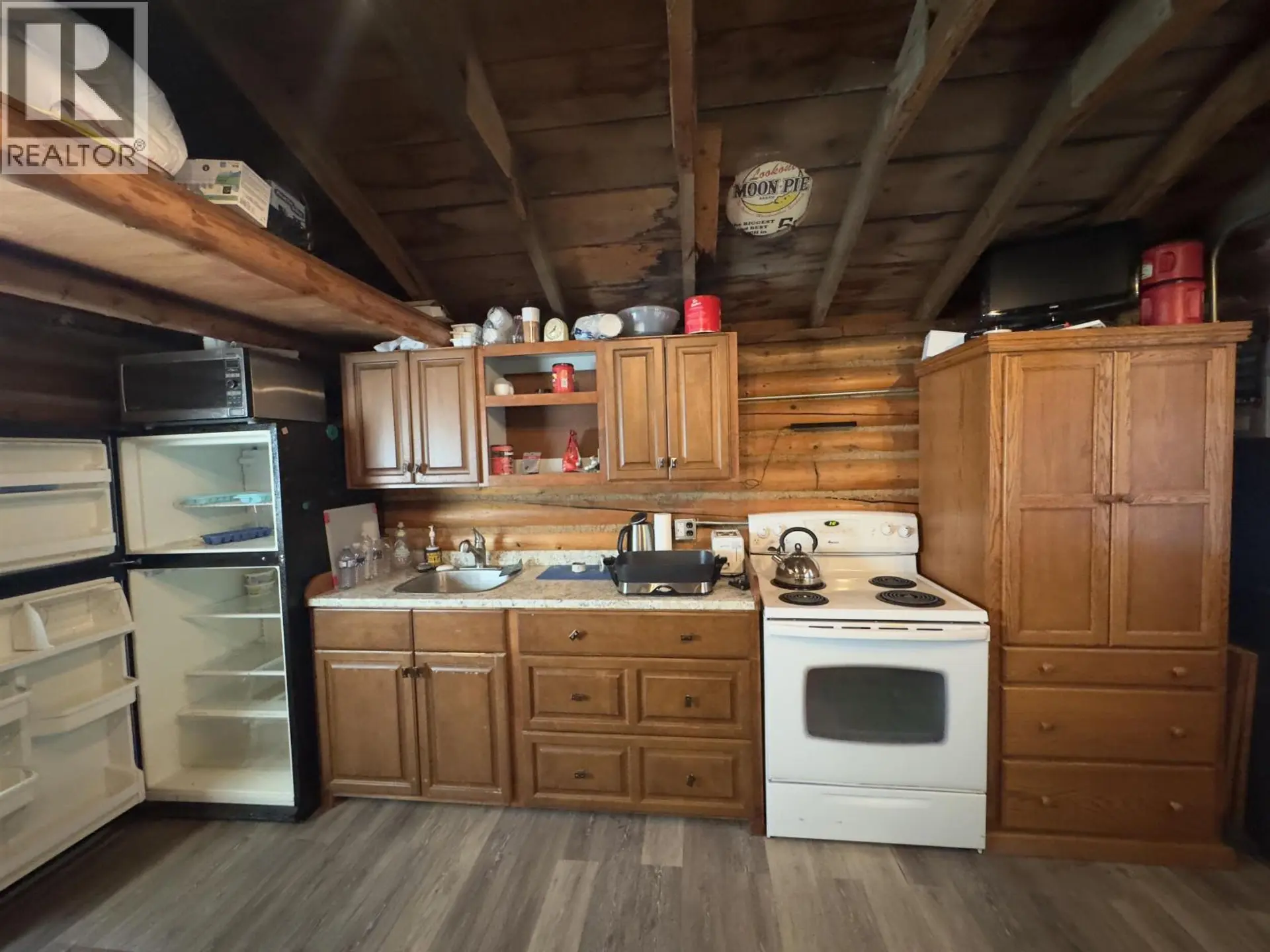 3918 PUNTZI LAKE ROAD - Image 11