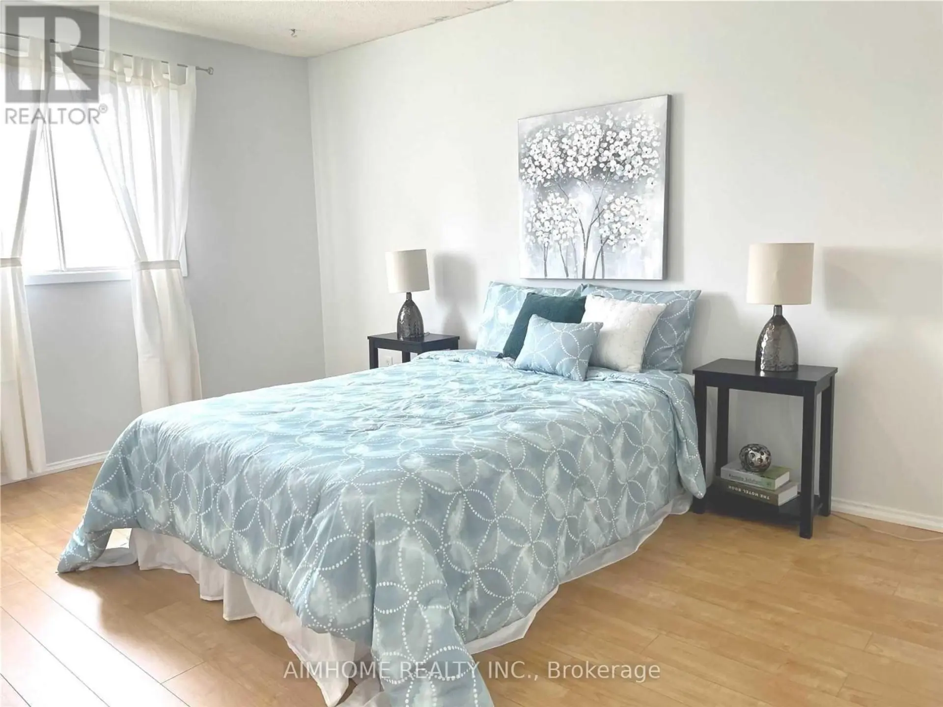 180 VALLEY STREAM DRIVE - Image 4