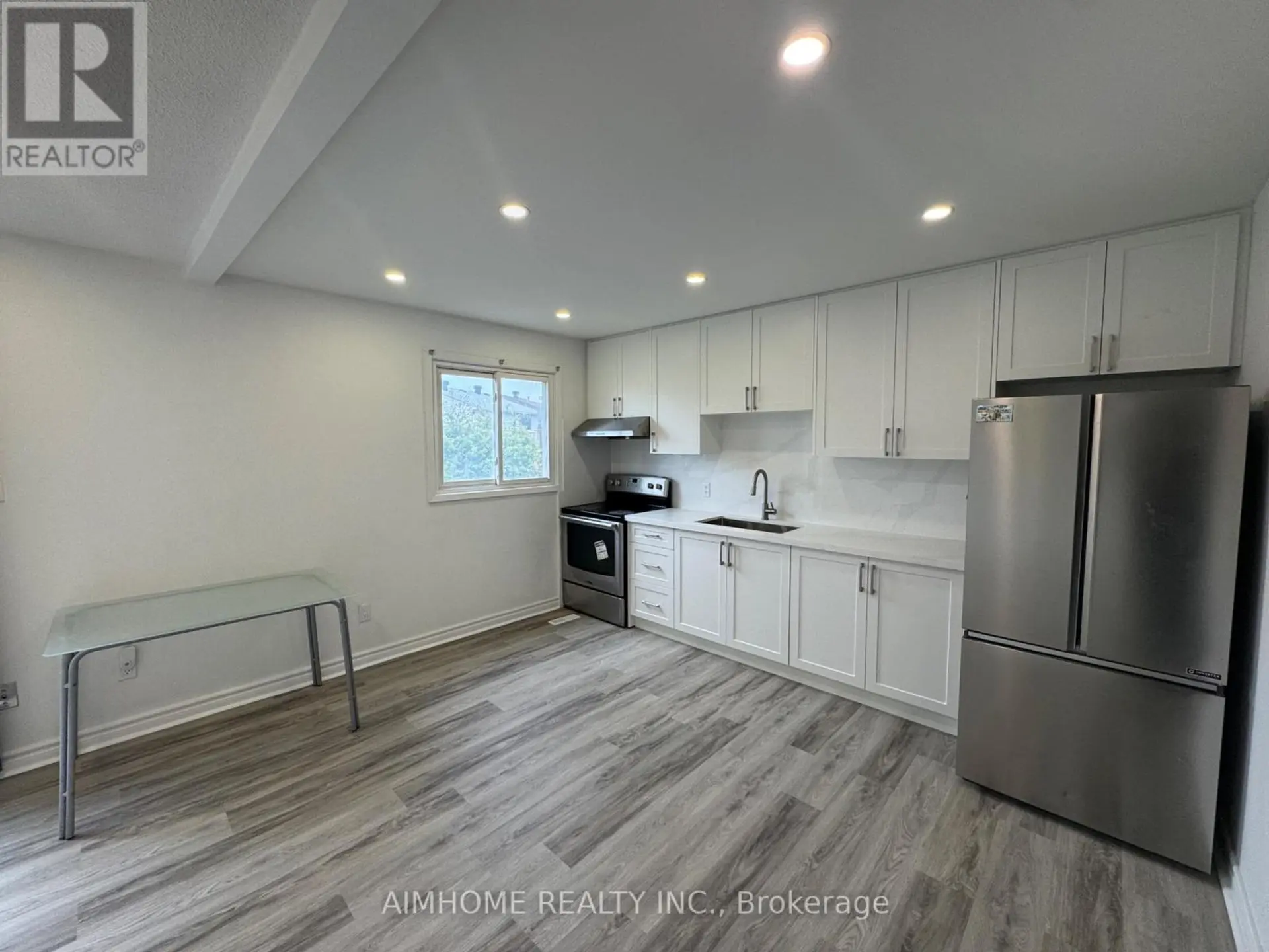 180 VALLEY STREAM DRIVE - Image 11