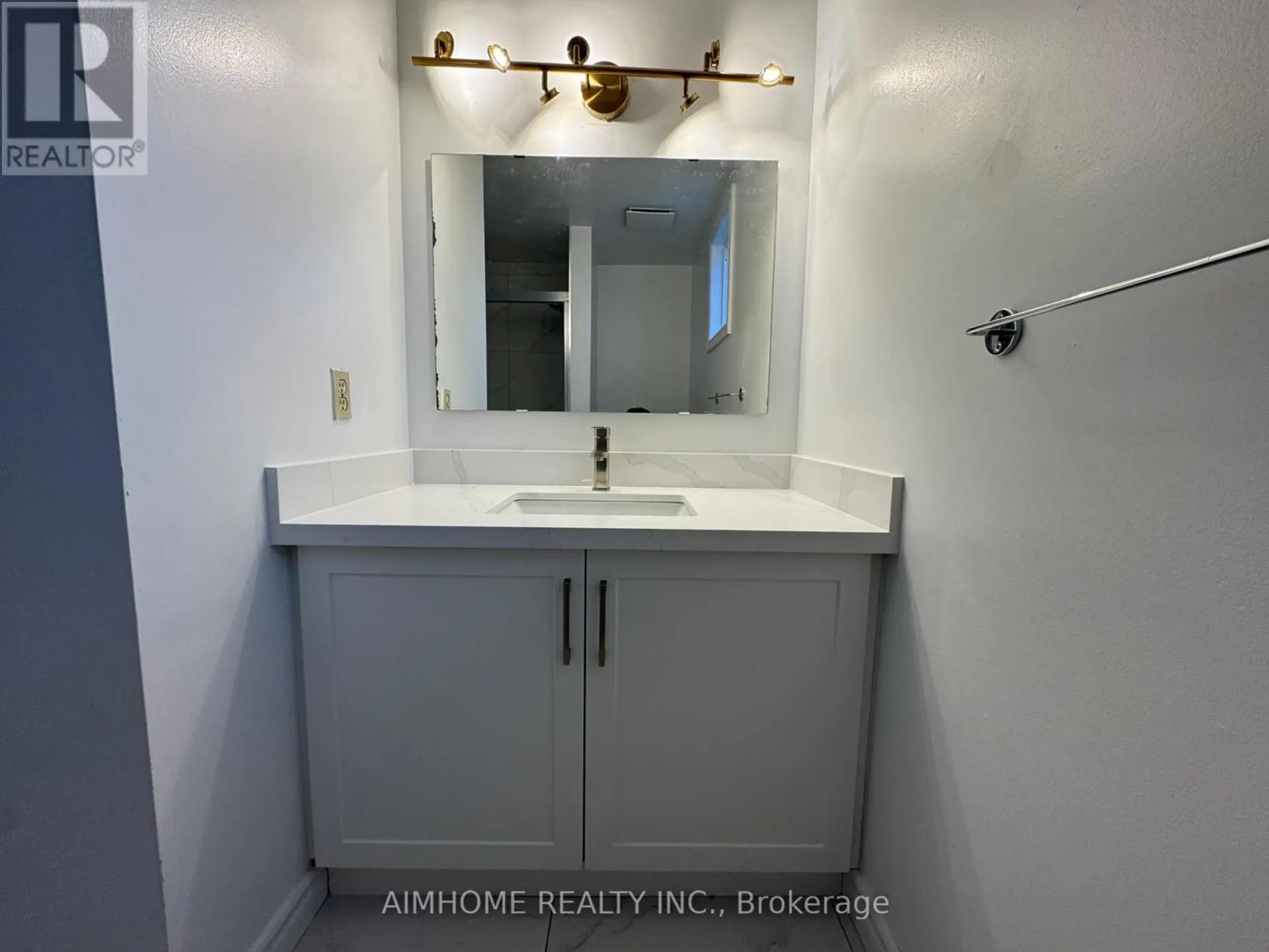 180 VALLEY STREAM DRIVE - Image 14
