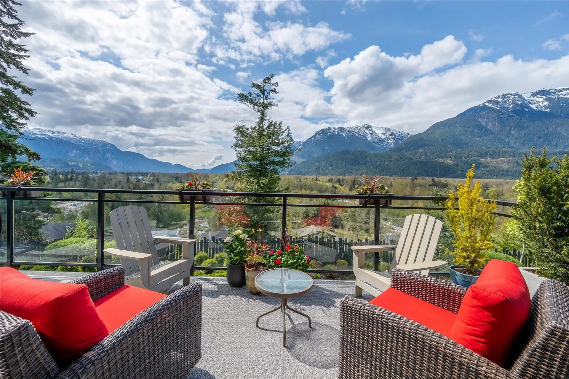 Property at 41235 Highline Place, Squamish, BC