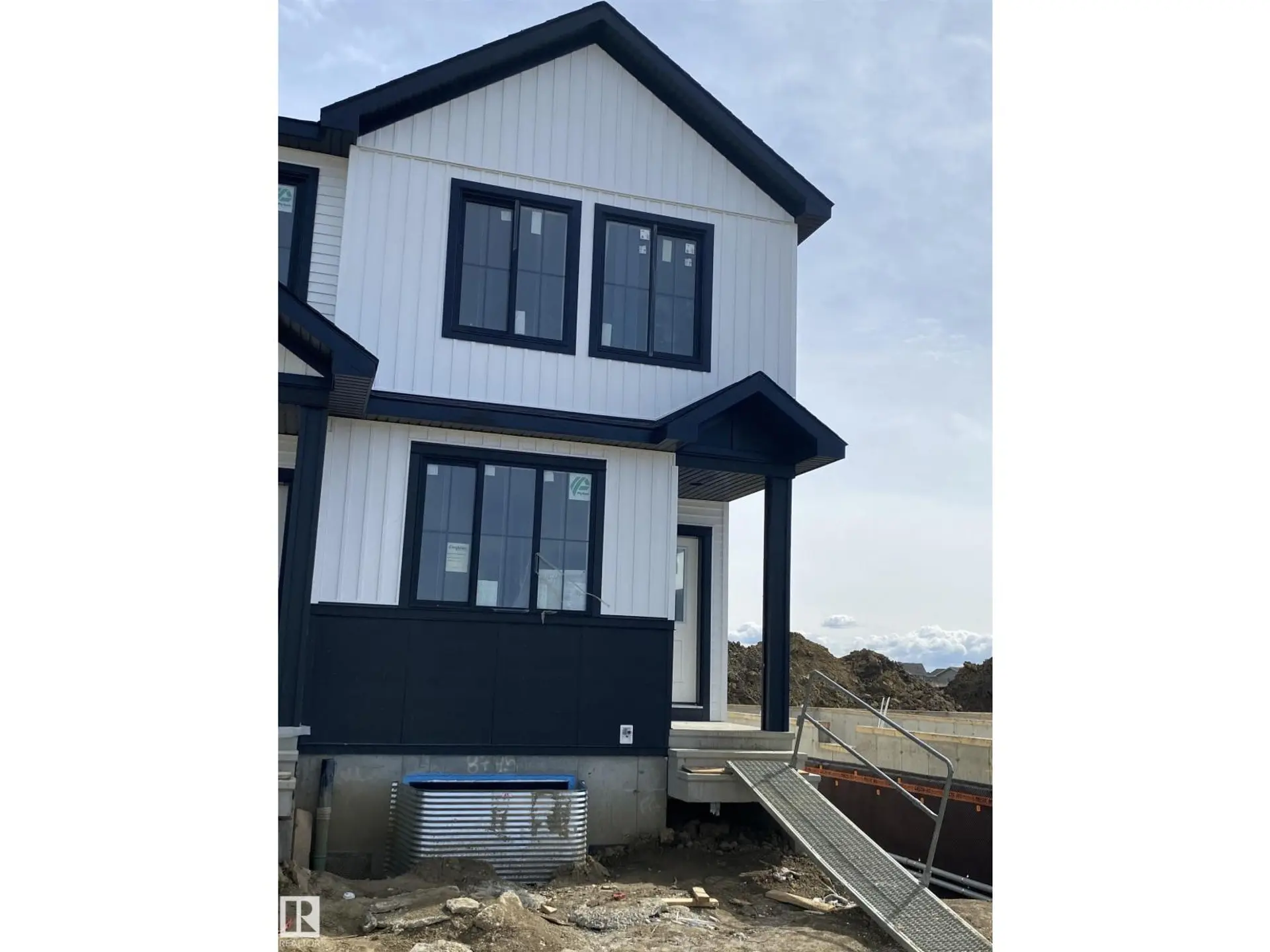 8795 Edgemont LI NW - Image 19
