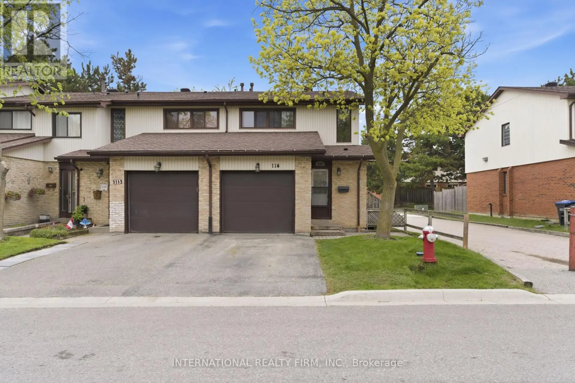 #114 114 FOSTER CRESCENT - Image 1