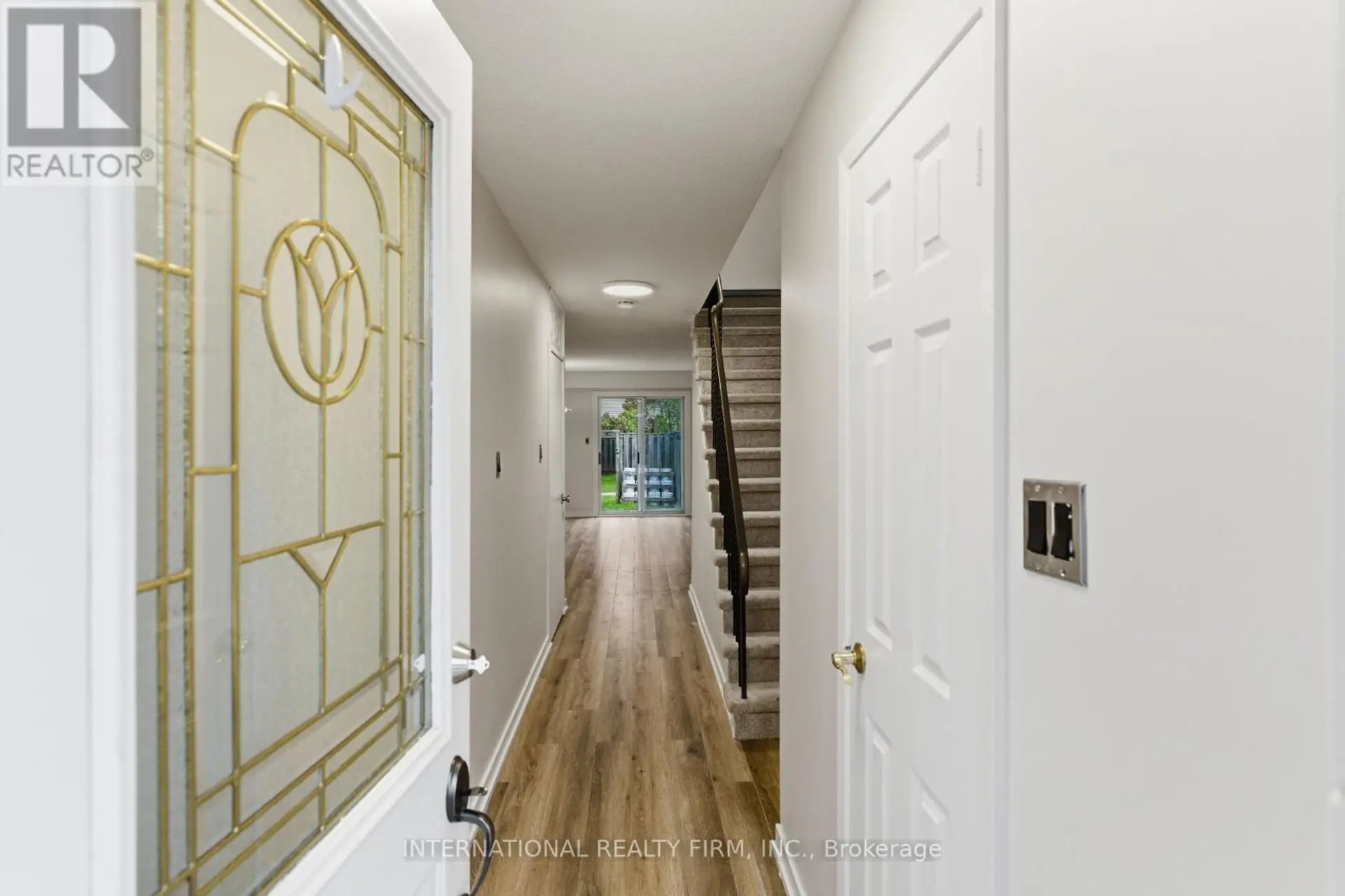 #114 114 FOSTER CRESCENT - Image 3