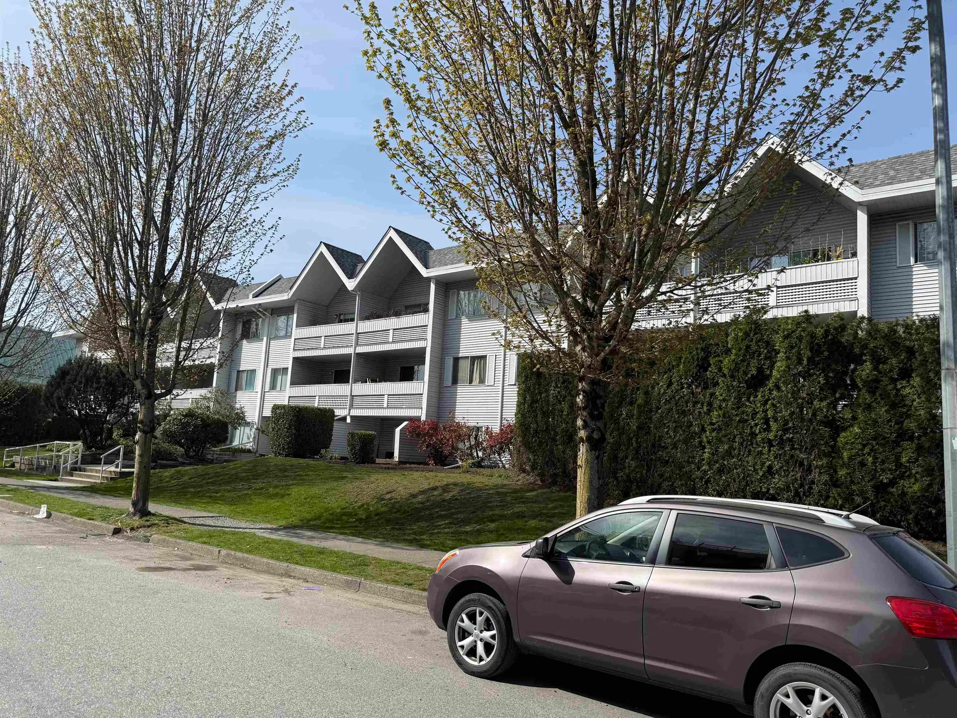 #108 2055 Suffolk Avenue - Image 3