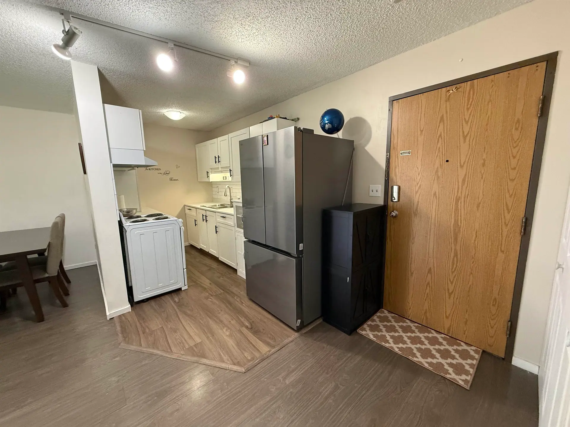 #108 2055 Suffolk Avenue - Image 9