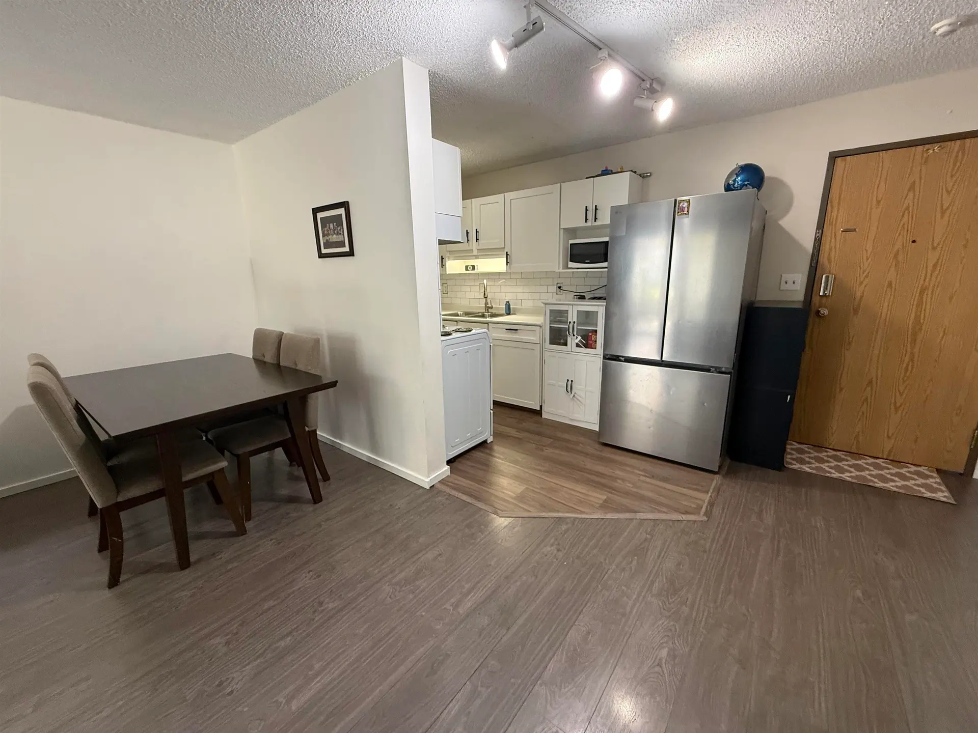 #108 2055 Suffolk Avenue - Image 8